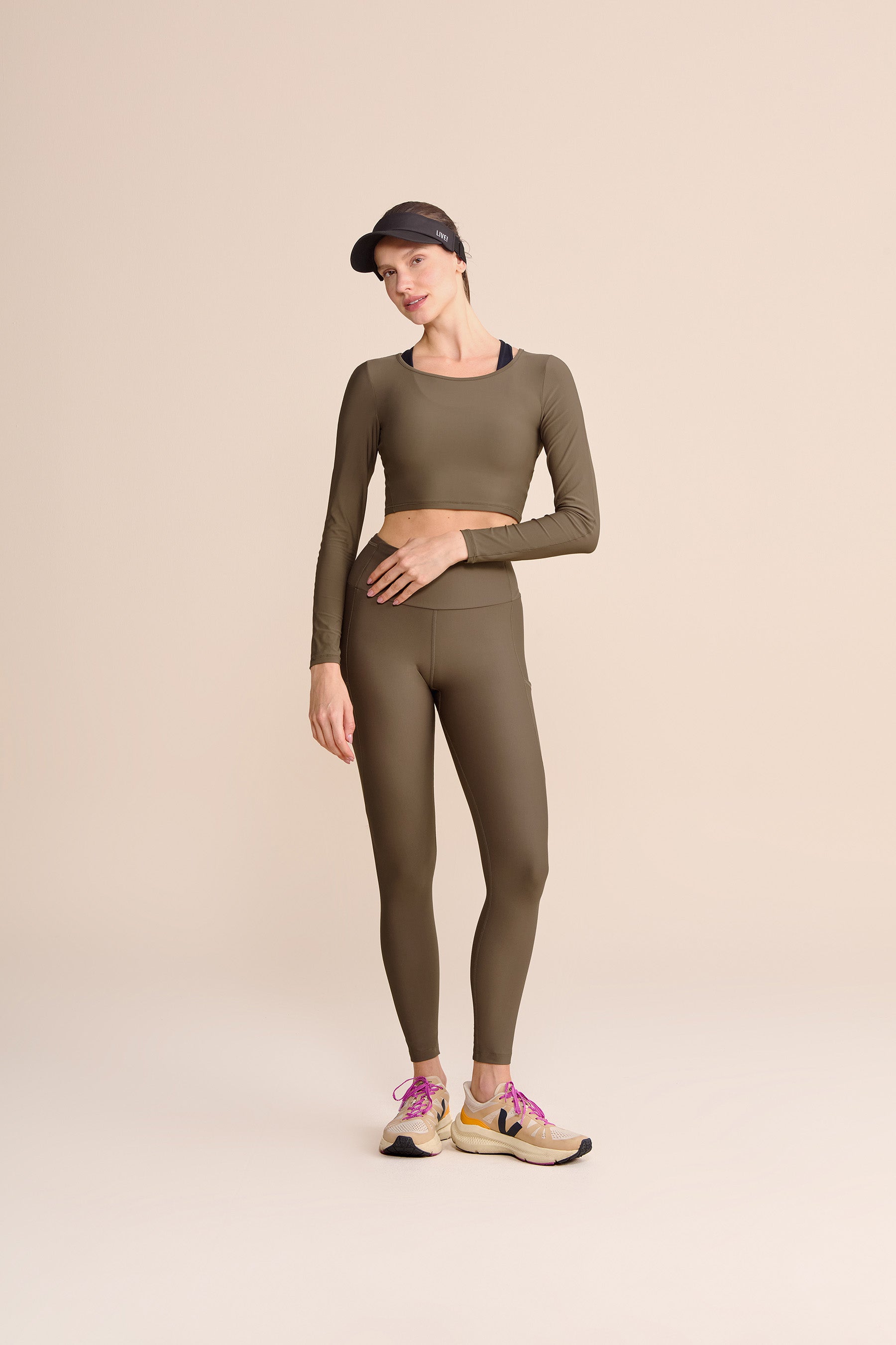 6-Pocket High-Speed Workout Leggings for Women - Running, Yoga & Gym - Moisture-Wicking & Stretchy Activewear