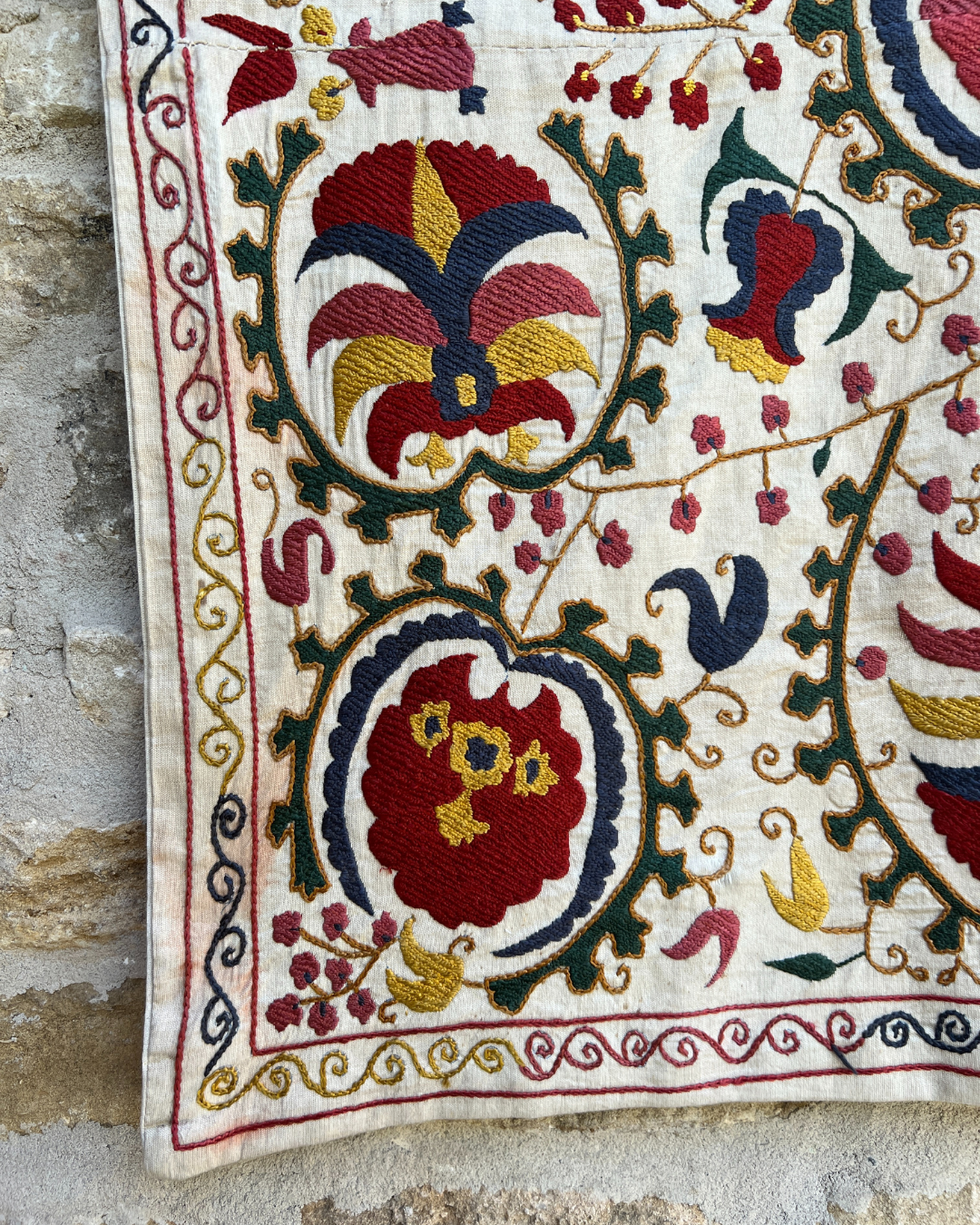 Vintage Small Suzani Embroidery Pillow Cover 071 - Handmade Boho Home Decor for Living Room, Bedroom, or Wedding Gift