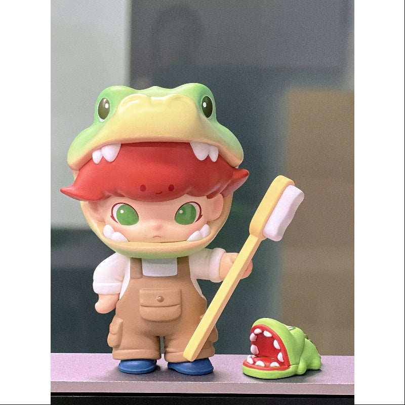 DIMOO Animal Kingdom Series Crocodile Cleaner - Cute Animal-Shaped Cleaning Tool for Home, Office & Kids Room Organization