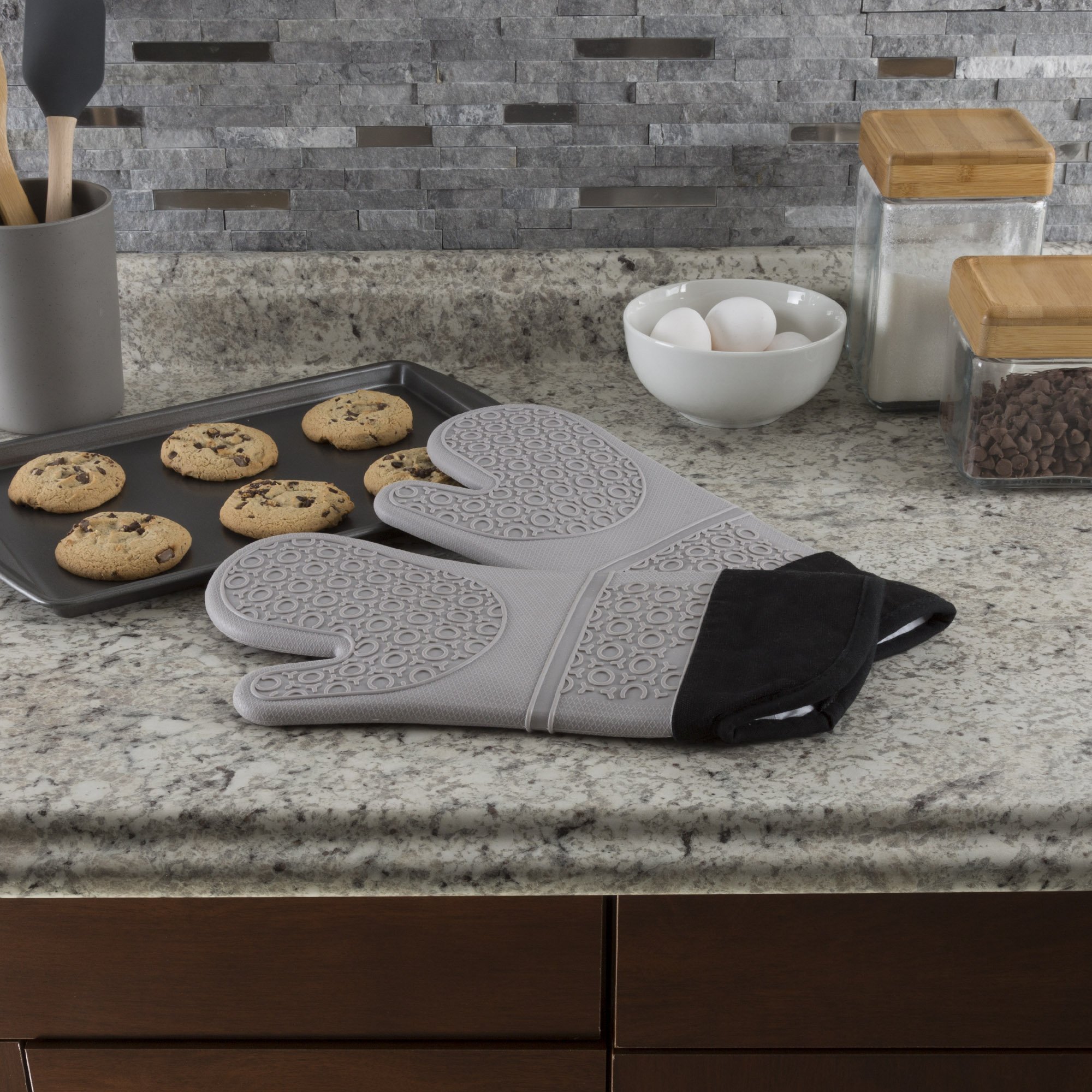 Lavish Home Extra Long Heat Resistant Silicone Oven Mitts - Professional Grade Quilted Lining & Textured Grip - Gray Pair (1 Set) for Baking, Grilling, Cooking & Kitchen Safety