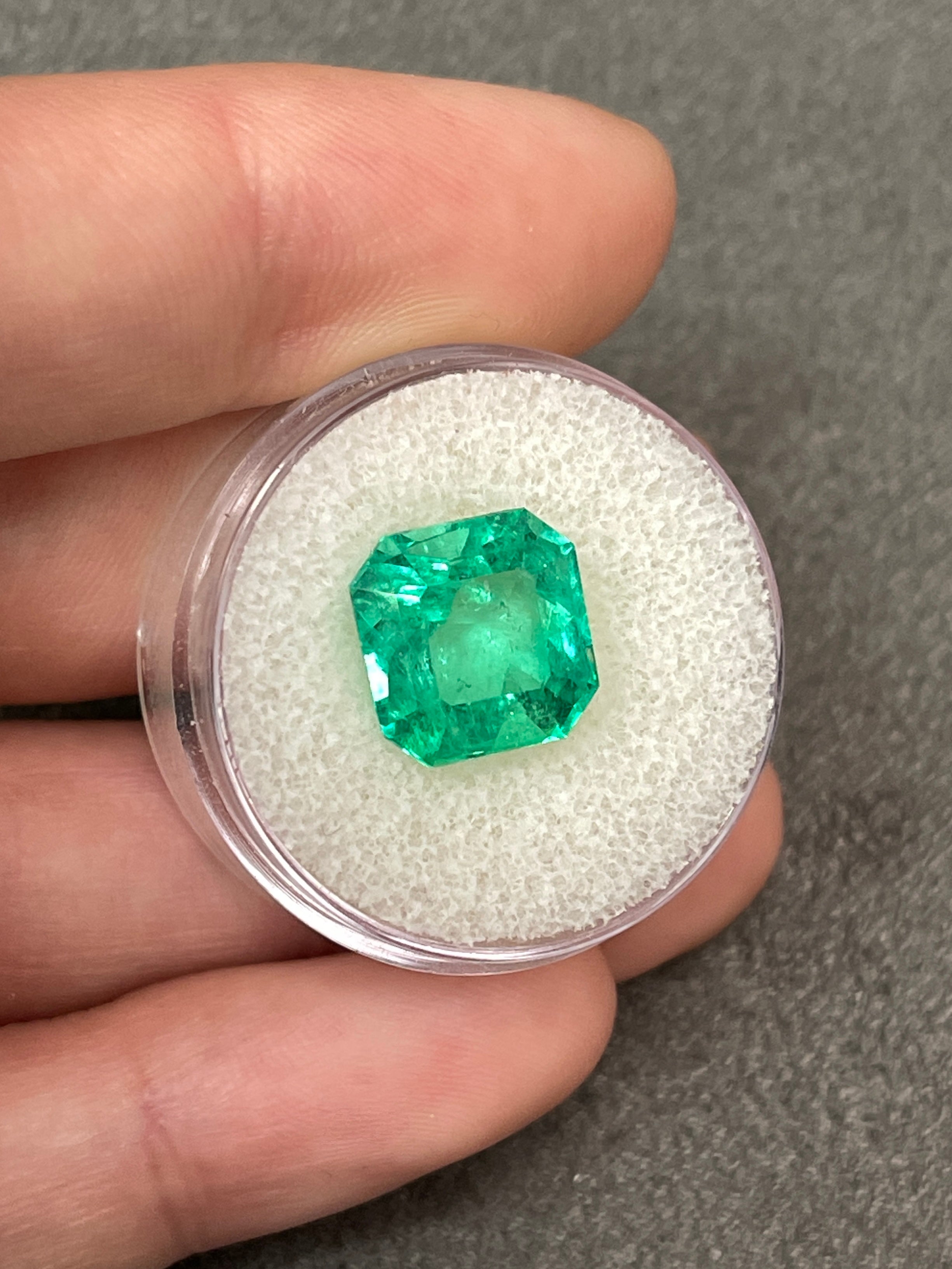 6.40 Carat 11x11mm Vivid Muzo Green Natural Loose Colombian Emerald Asscher Cut Gemstone for Jewelry Making, Engagement Rings & Luxury Gifts