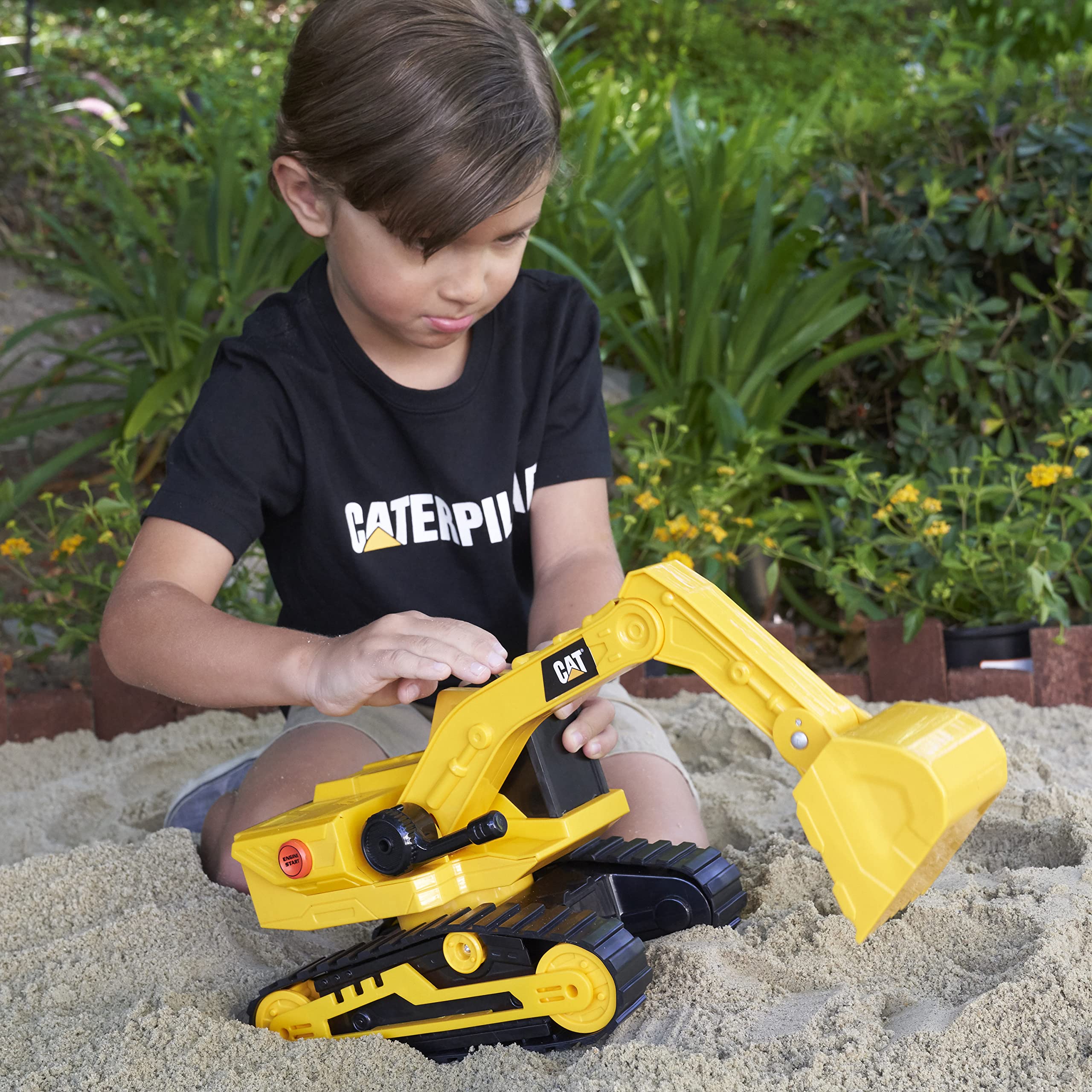 CAT Construction Power Haulers Toy Excavator - Heavy Duty Construction Vehicle Playset for Kids - Pretend Play, Sandbox, Outdoor & Indoor Playtime
