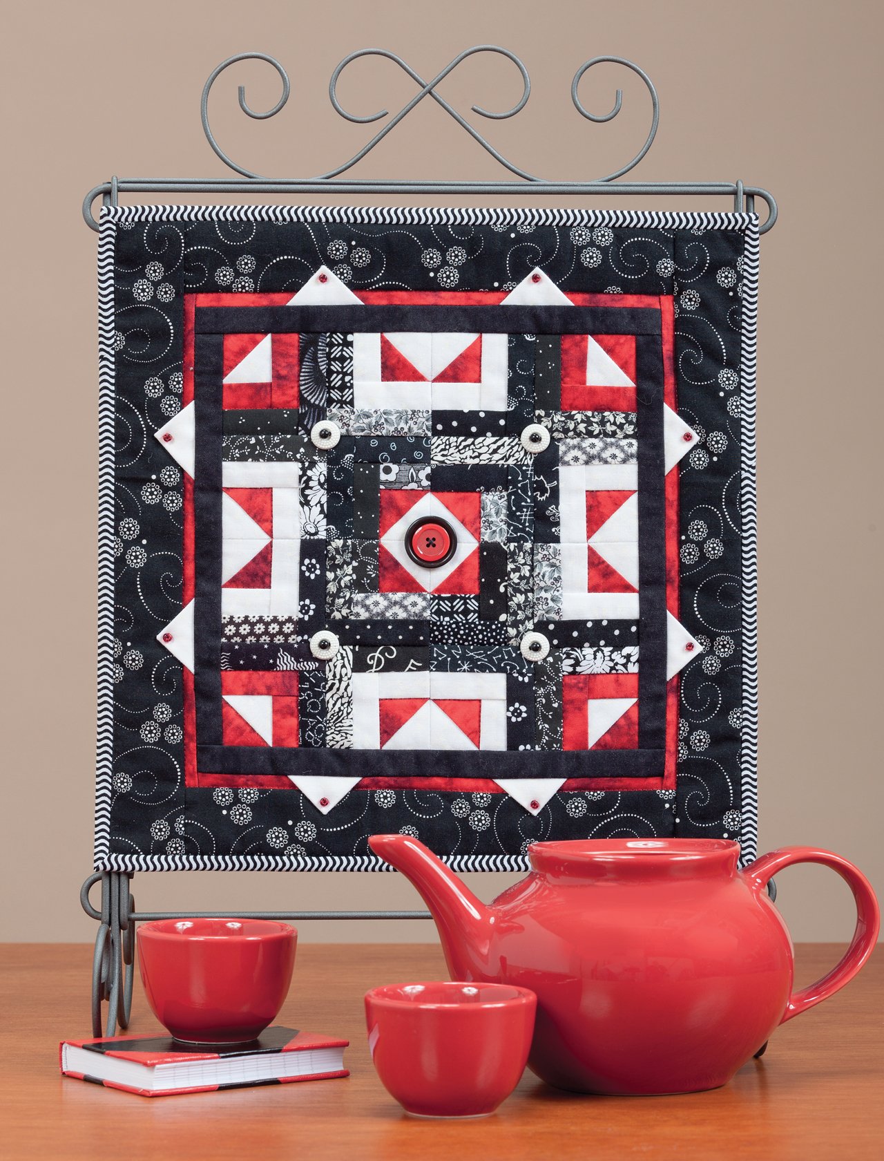 Little Gems: 15 Paper-Pieced Miniature Quilts - Perfect for DIY Home Decor, Wall Art & Gift Ideas | Handmade Quilting Projects for Beginners & Experts