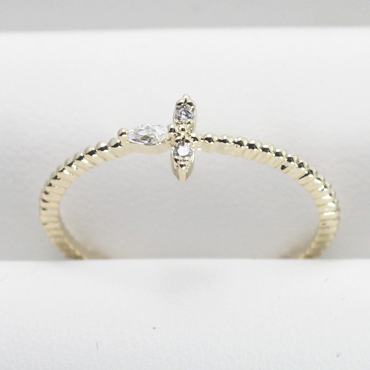 Stunning Cubic Zirconia Ring for Women - Elegant & Affordable CZ Engagement Wedding Band - Perfect for Anniversaries, Proposals & Special Occasions
