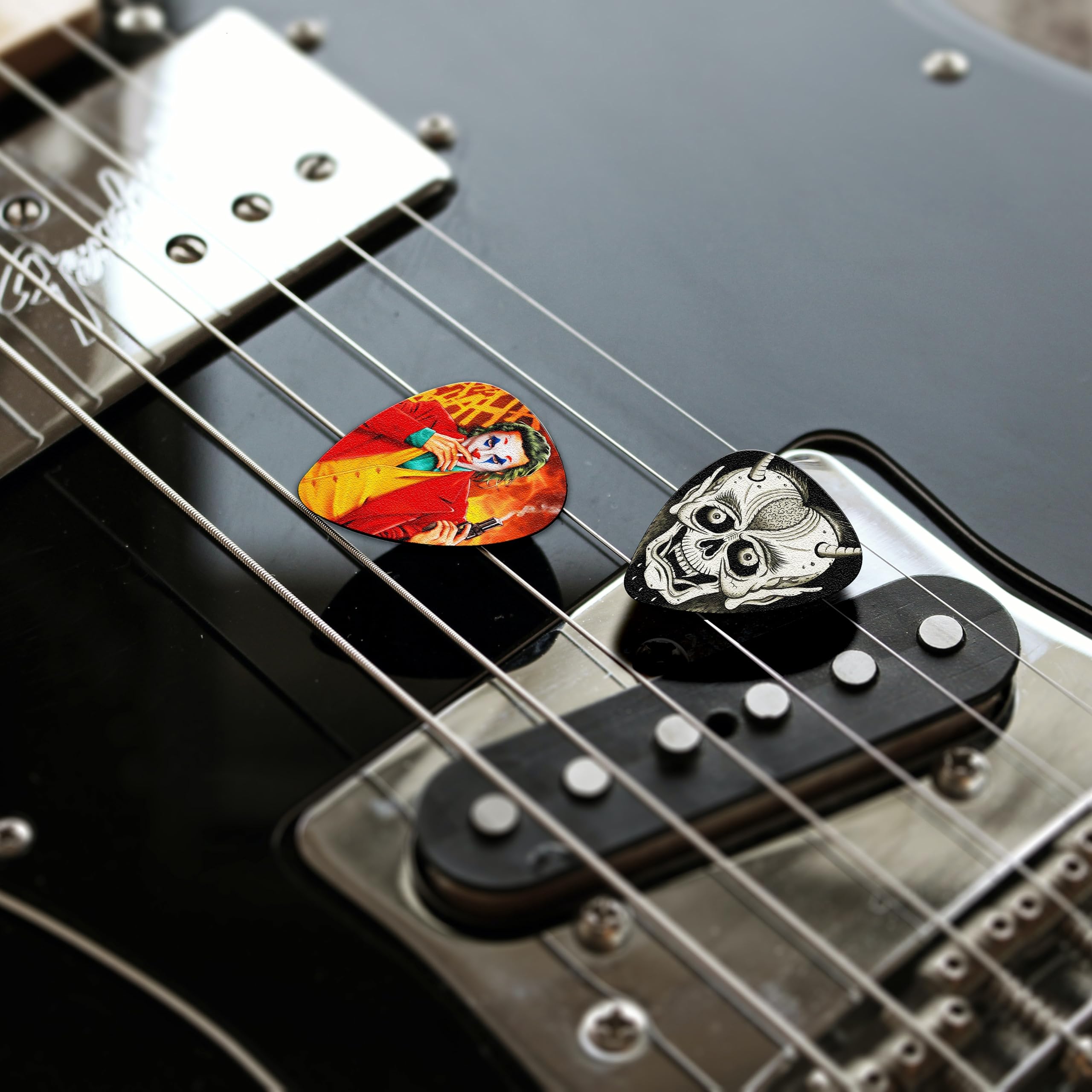 **24-Pack Guitar Picks Variety Set - Thin, Medium, Heavy (0.46mm, 0.71mm, 0.96mm, 1.20mm) with Tin Box - Perfect for Acoustic, Electric Guitar, Bass & Ukulele - Ideal for Beginners & Professionals**