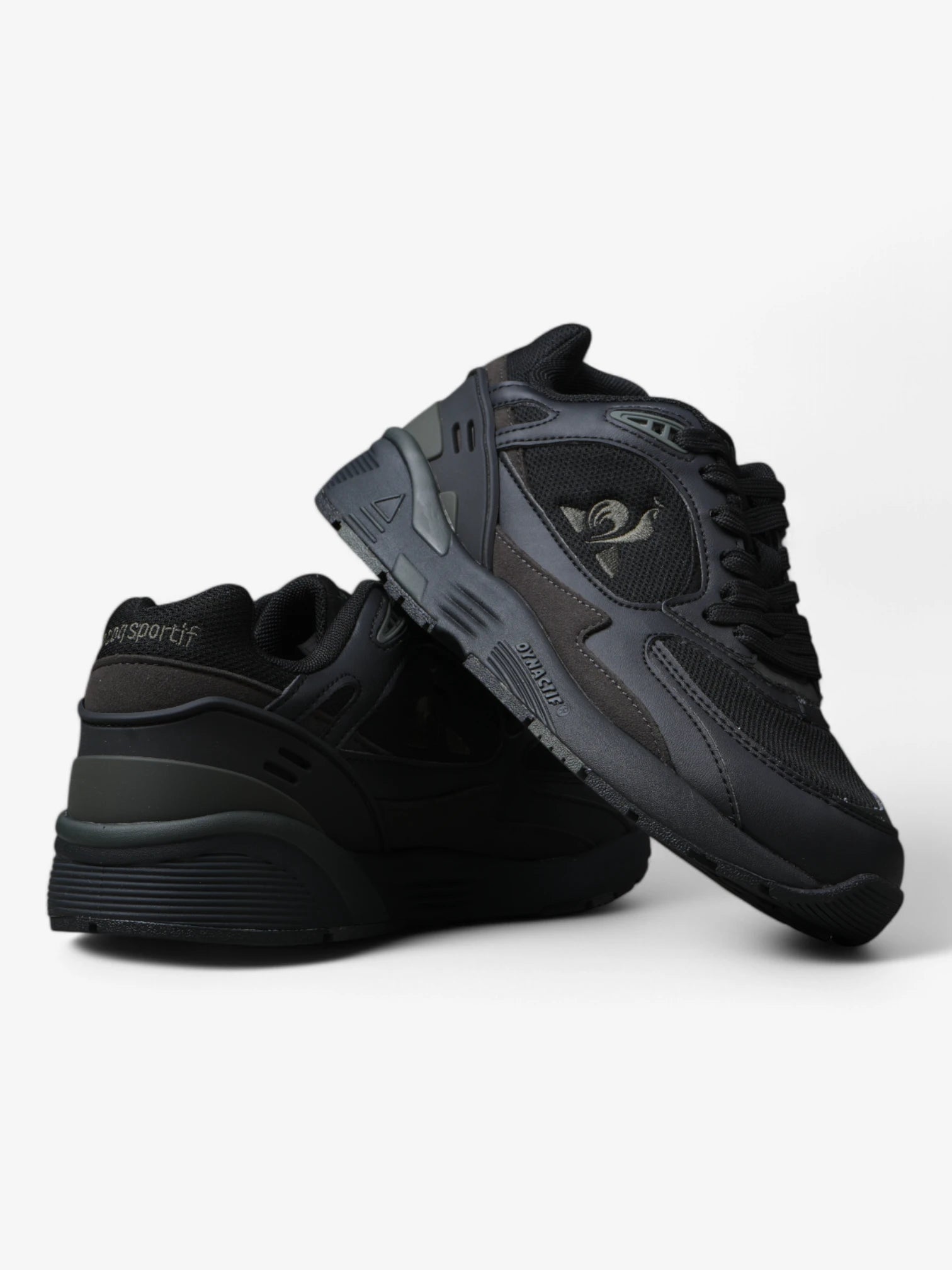 Le Coq Sportif R1100 Classic Sneakers - Black & Dark Green | Retro Running Shoes for Men & Women | Perfect for Casual Wear, Gym & Street Style