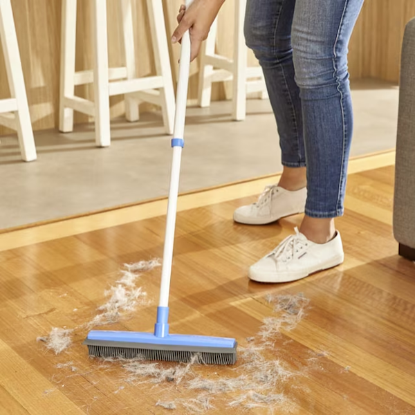 Oates Swifty Electrostatic Telescopic Broom - Lightweight Extendable Dust Mop for Hardwood Floors, Tile & Laminate - Perfect for Pet Hair, Dust & Debris Removal in Home, Office & Garage