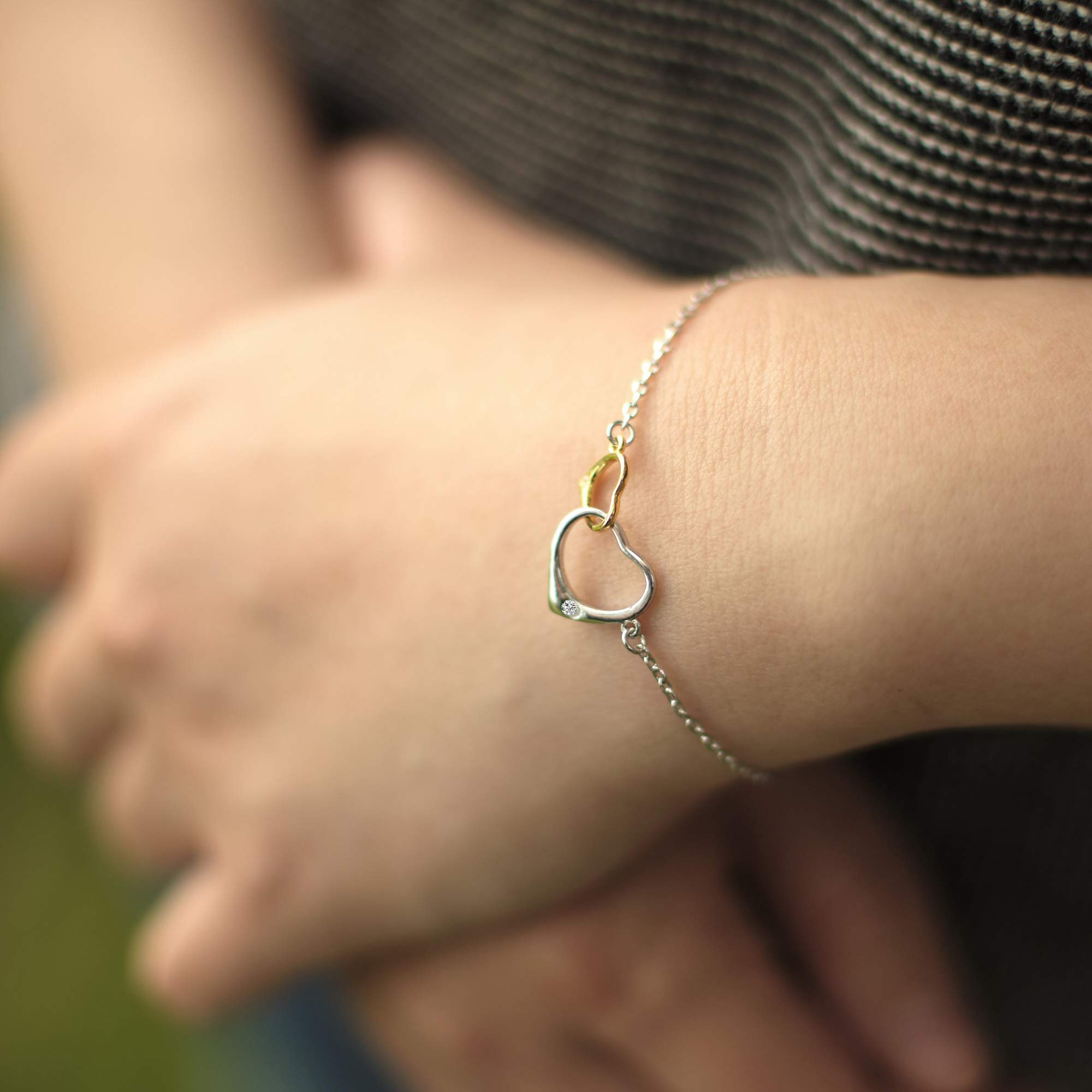 Graduation Gifts for Women - Best Friend & Daughter Graduation Presents - Congrats Gift Ideas for School Year End - Perfect for Celebrations, Parties & Milestone Moments