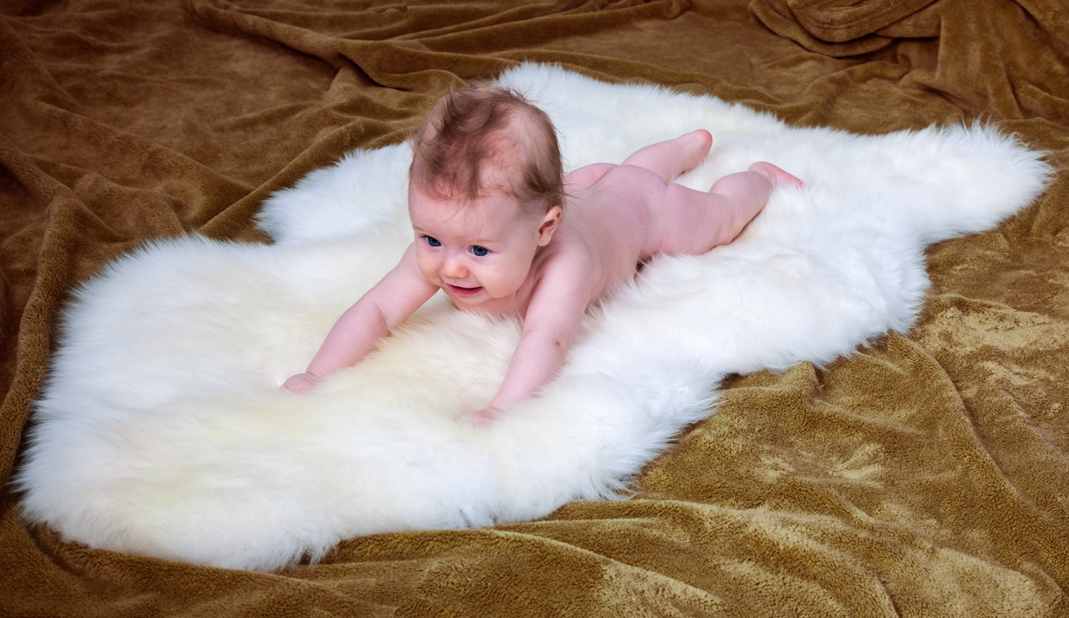 Premium Natural Sheepskin Baby Blanket - Soft & Hypoallergenic for Newborns, Infants & Toddlers - Perfect for Nursery, Stroller, Car Seat & Photo Shoots