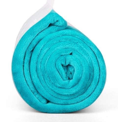 Soft Polyester Fleece Throw Blanket for Couch & Bed - Cozy Lightweight Fuzzy Blanket for Fall Décor, 87” x 108” XL (Light Green) - Perfect for Snuggling on Sofa, Reading Nook & Seasonal Home Decor