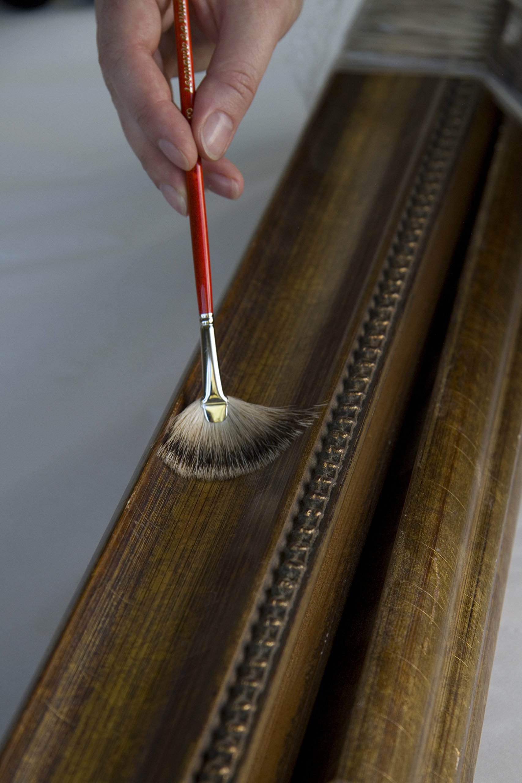 Premium da Vinci Varnish & Priming Series 408 Fan Blender Brush - Size 16 Pure Badger Hair with Red Lacquered Handle - Perfect for Oil Painting, Watercolor & Fine Art Techniques