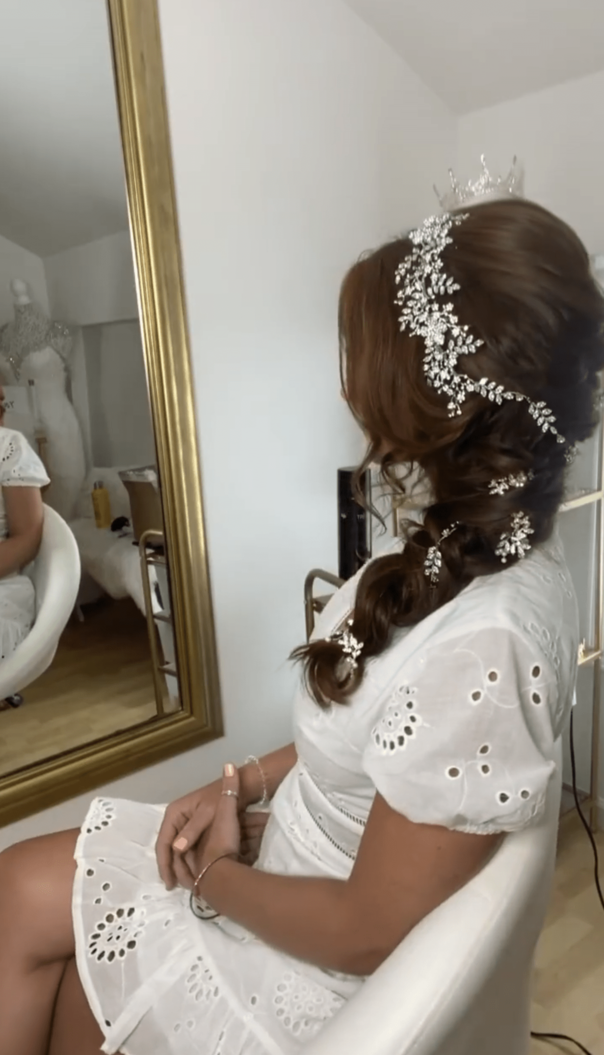 ELISABETTA Simulated Diamond Bridal Headpiece - Elegant Wedding Hair Accessory for Brides, Bridesmaids & Prom | Perfect for Weddings, Formal Events & Special Occasions