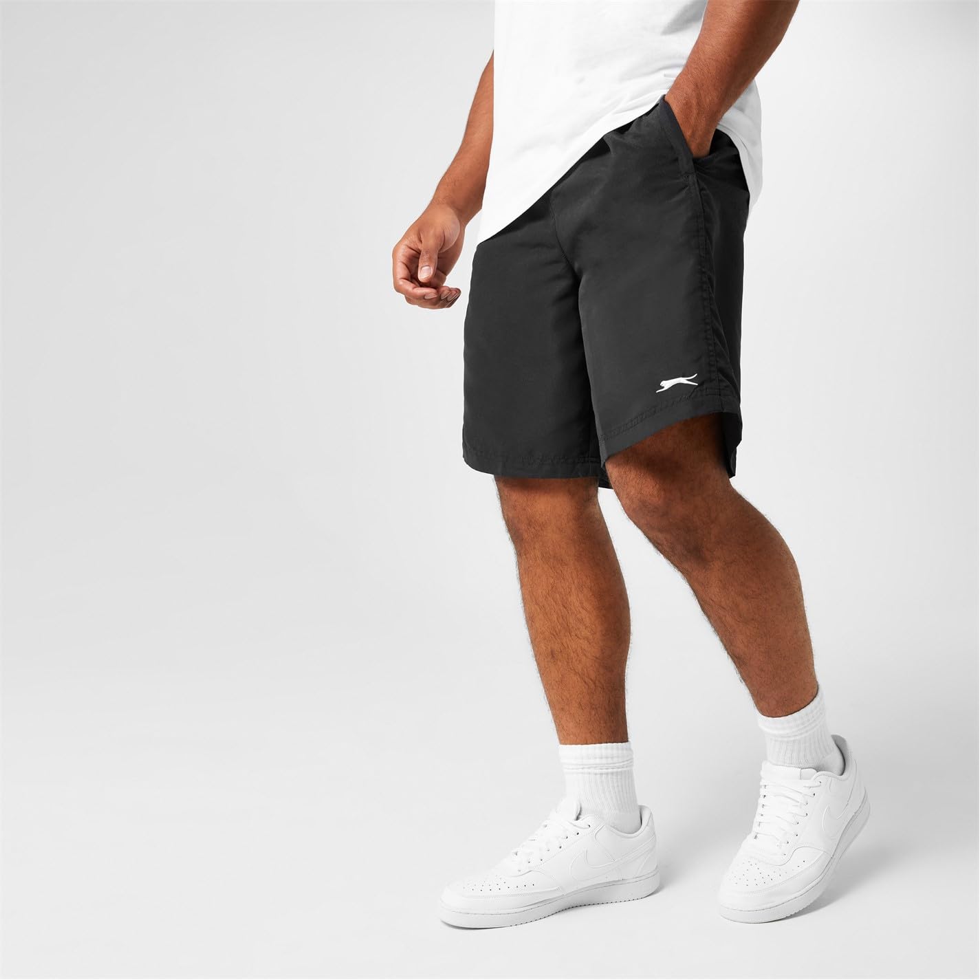 Slazenger Men's Woven Athletic Shorts - Lightweight Quick-Dry Comfort for Running, Gym & Casual Wear