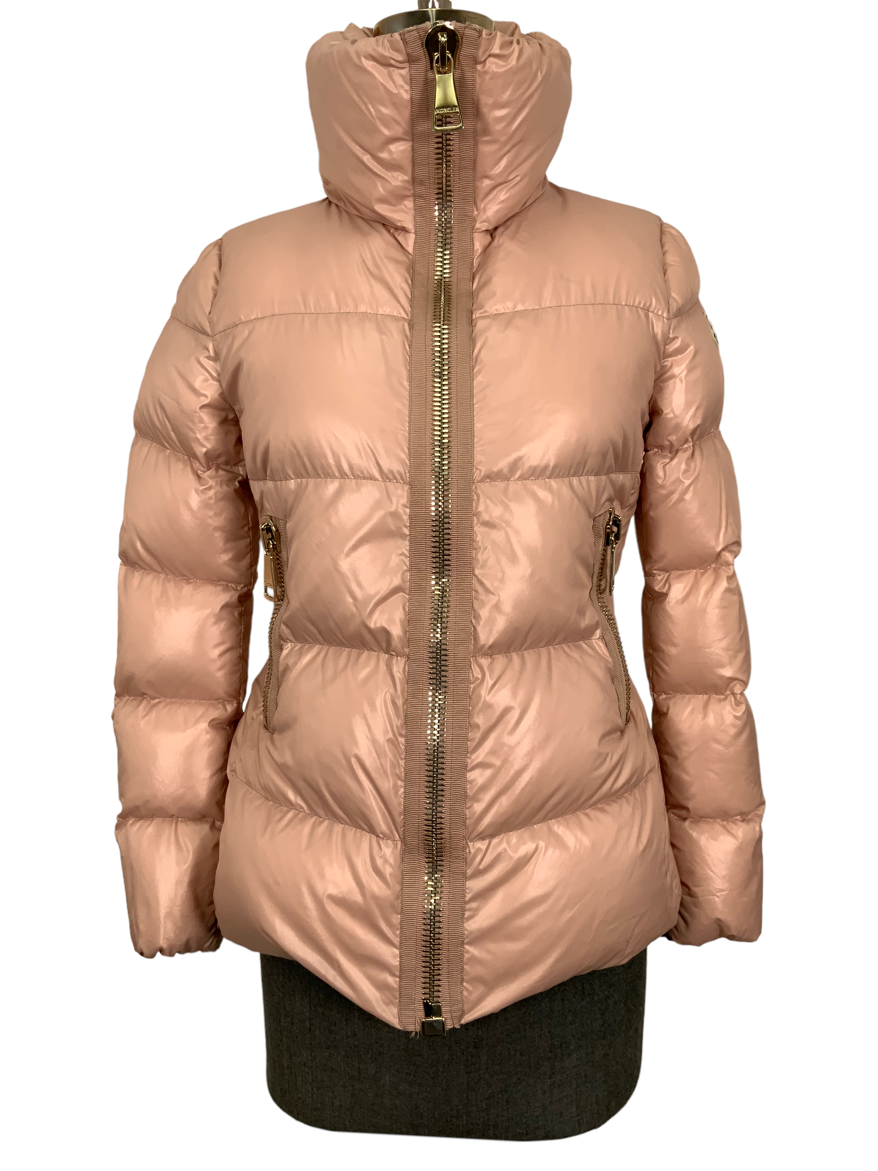 MONCLER Quilted Down Puffer Jacket for Women - Lightweight Winter Coat with Hood, Waterproof & Windproof - Perfect for Skiing, Snowboarding & Cold Weather Activities (Size S)