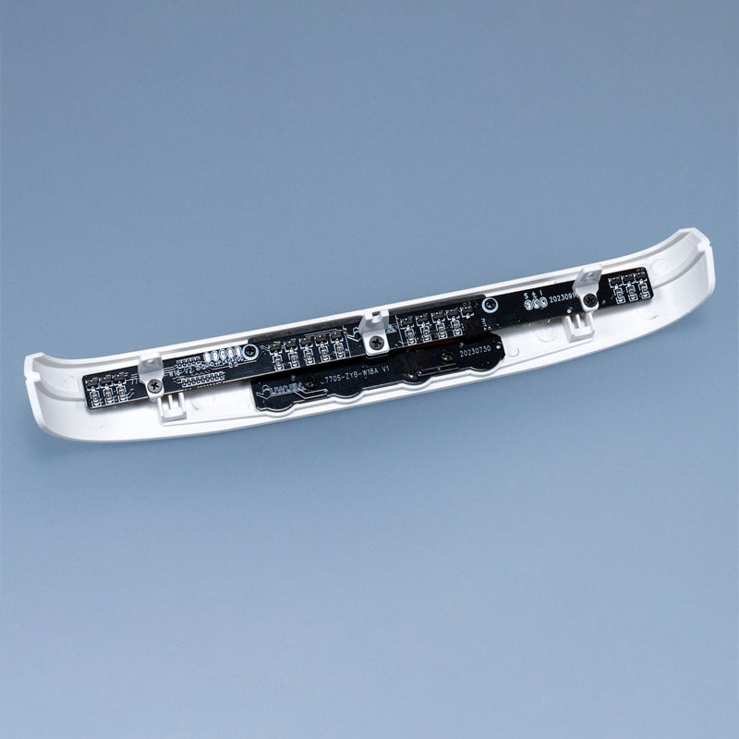 1/14 Scale RC Tractor Truck Sun Visor with 5x 9V LED Lights - Upgrade Part for Tamiya SC 770S 6X4 4X2 Model 56373 - Perfect for Nighttime RC Truck Racing & Display Scenes