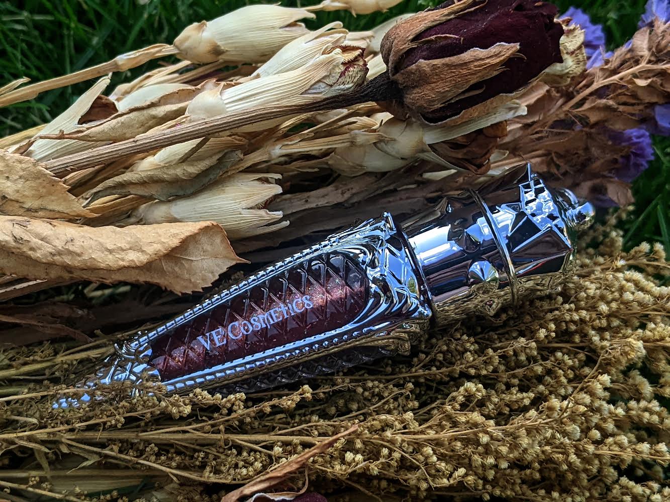 Oleander Poisonous Lip Drip Gloss - Long Lasting Hydrating Lip Gloss for Women, Perfect for Halloween Makeup & Cosplay Costumes