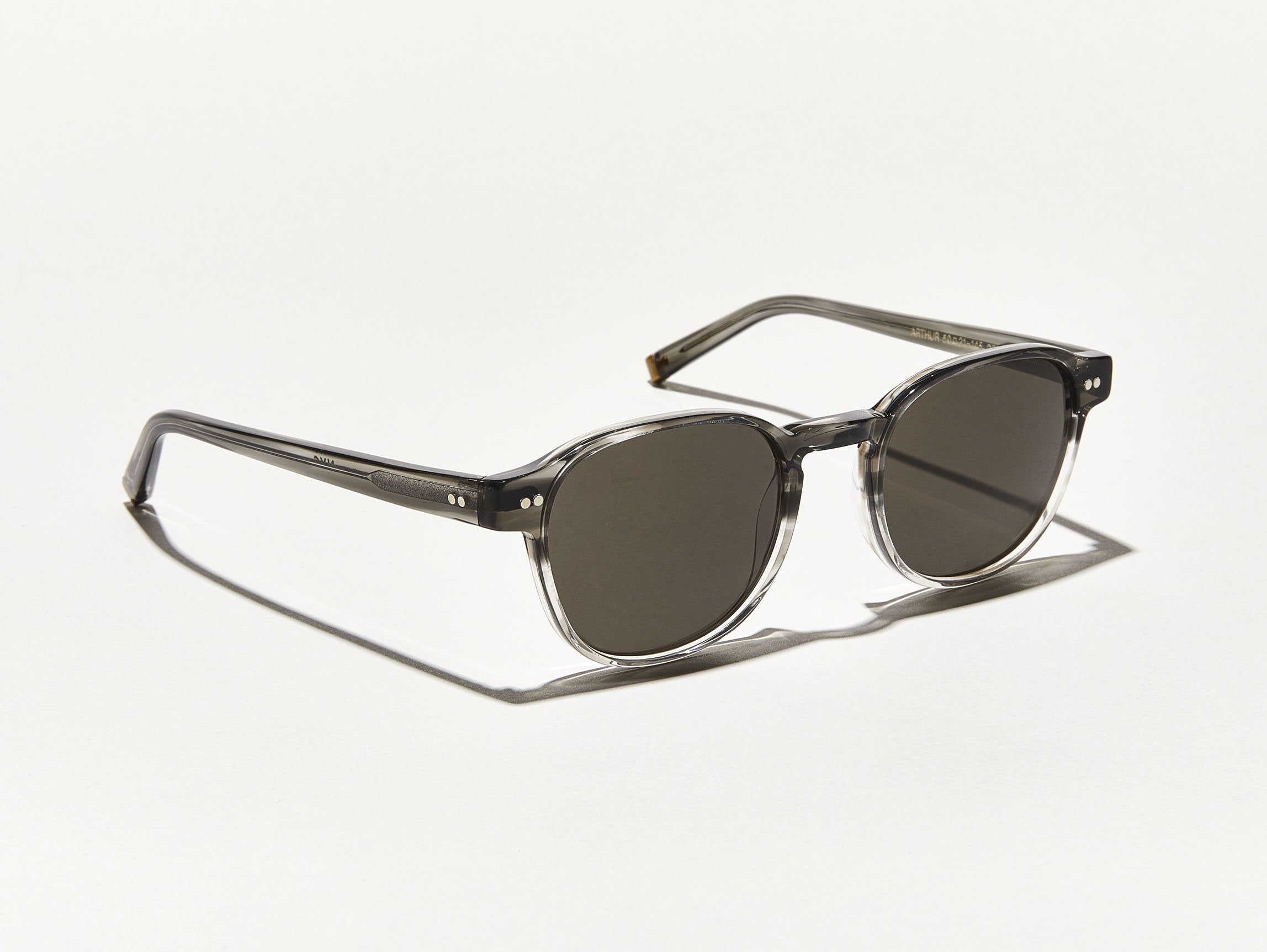 Arthur Sun - Premium Men's Sunglasses for Outdoor Activities, Sports & Driving - UV Protection & Polarized Lenses - Stylish & Durable Shades for Hiking, Running, Beach & Everyday Wear