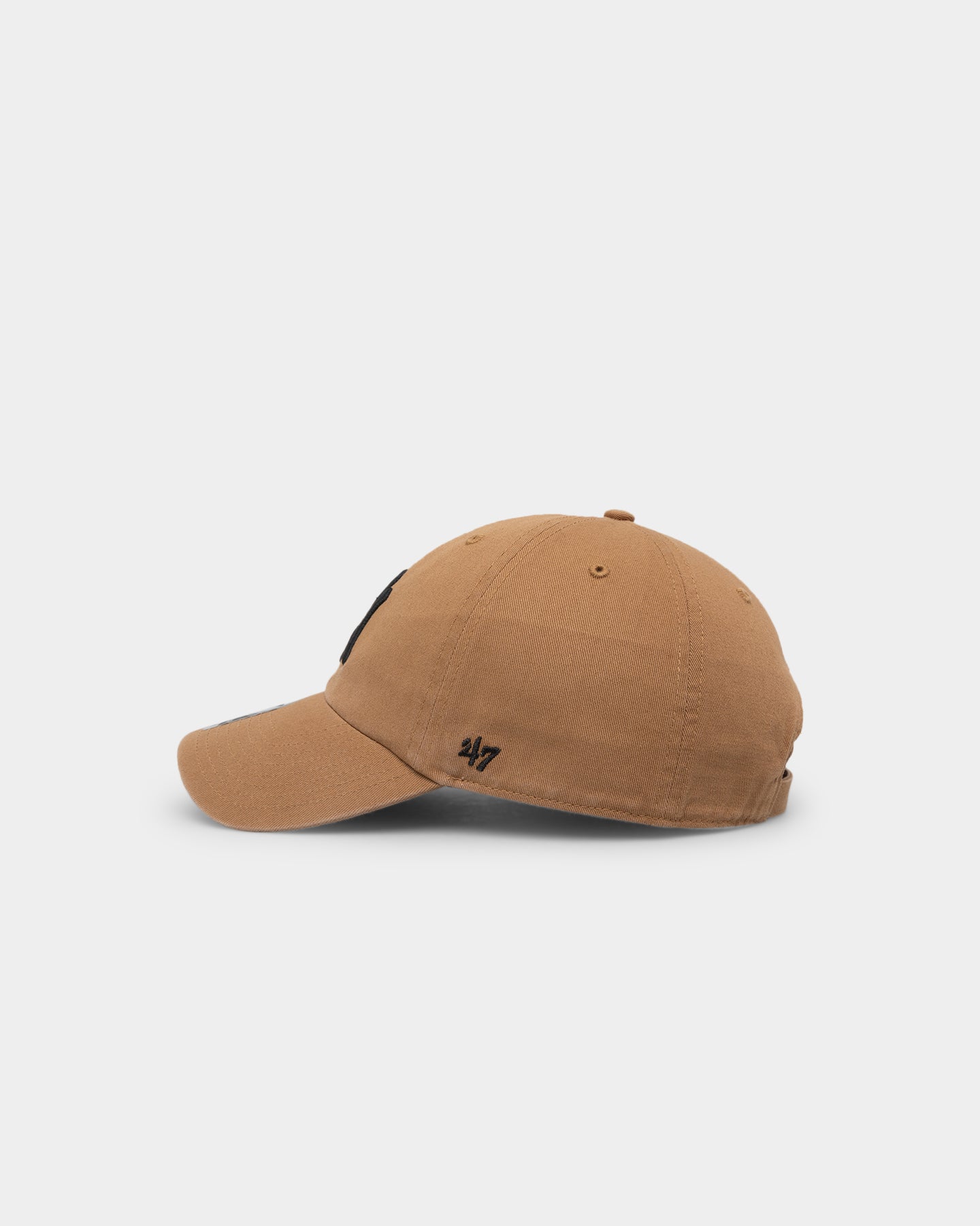 New York Yankees '47 Clean Up Adjustable Strapback Hat - Camel Color for Baseball Fans & Casual Wear