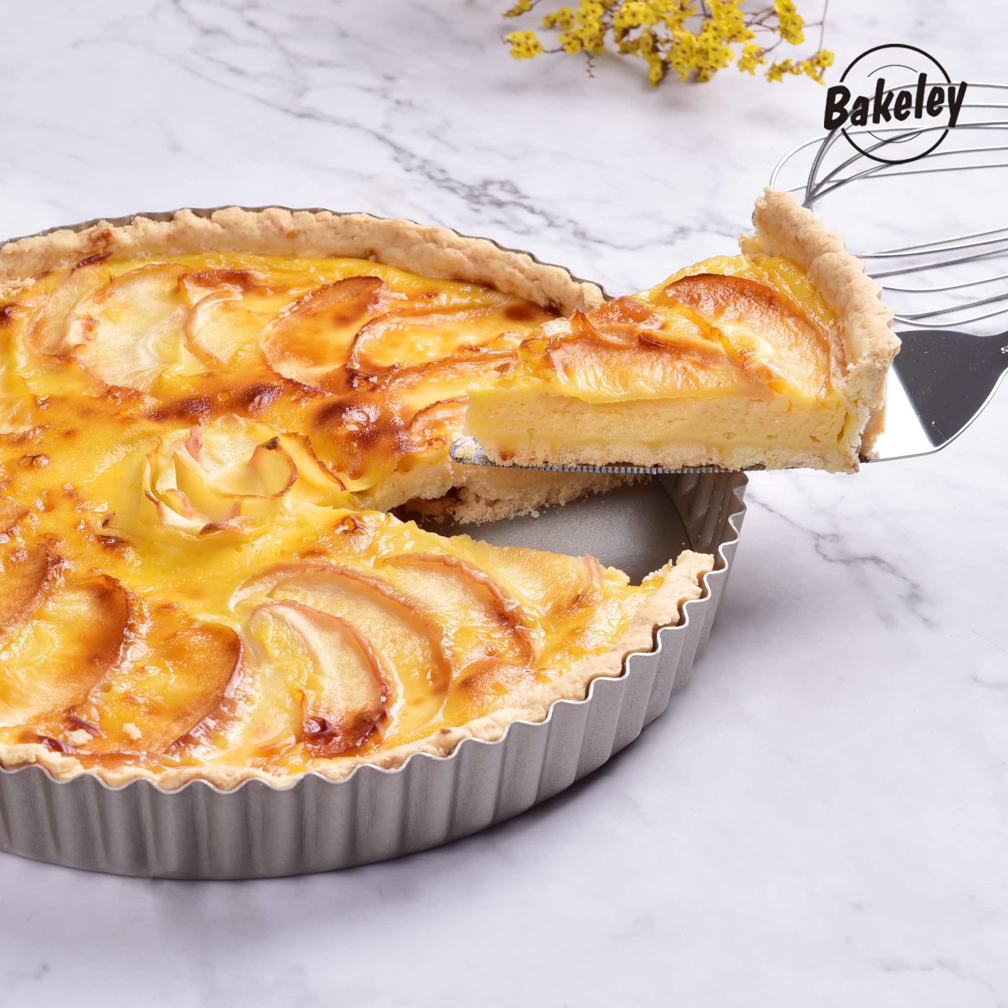 10-Inch Round Tart Pan with Removable Bottom - Nonstick Carbon Steel Quiche Pan for Baking Pies, Tarts & Quiches - Oven Safe & Easy Release - Perfect for Home Bakers & Professional Chefs (Champagne Gold)