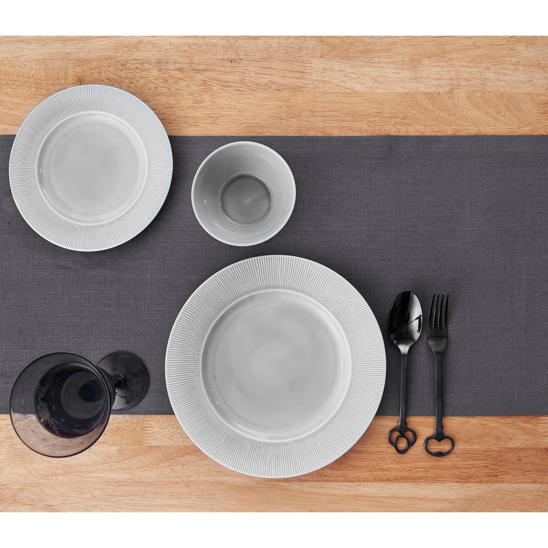 Elegant Diana Medium Weight Table Runner - Perfect for Dining Tables, Weddings, and Holiday Decor - 60-Inch Linen Table Runner for Stylish Home Decor