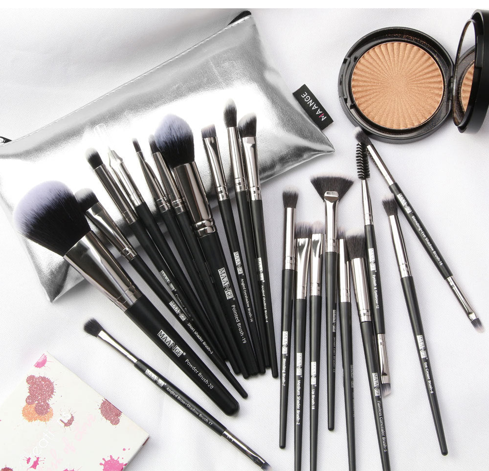 20pcs Professional Makeup Brush Set for Foundation, Eyeshadow, Blending - Perfect for Makeup Artists & Beginners - Salon, Home & Travel Use