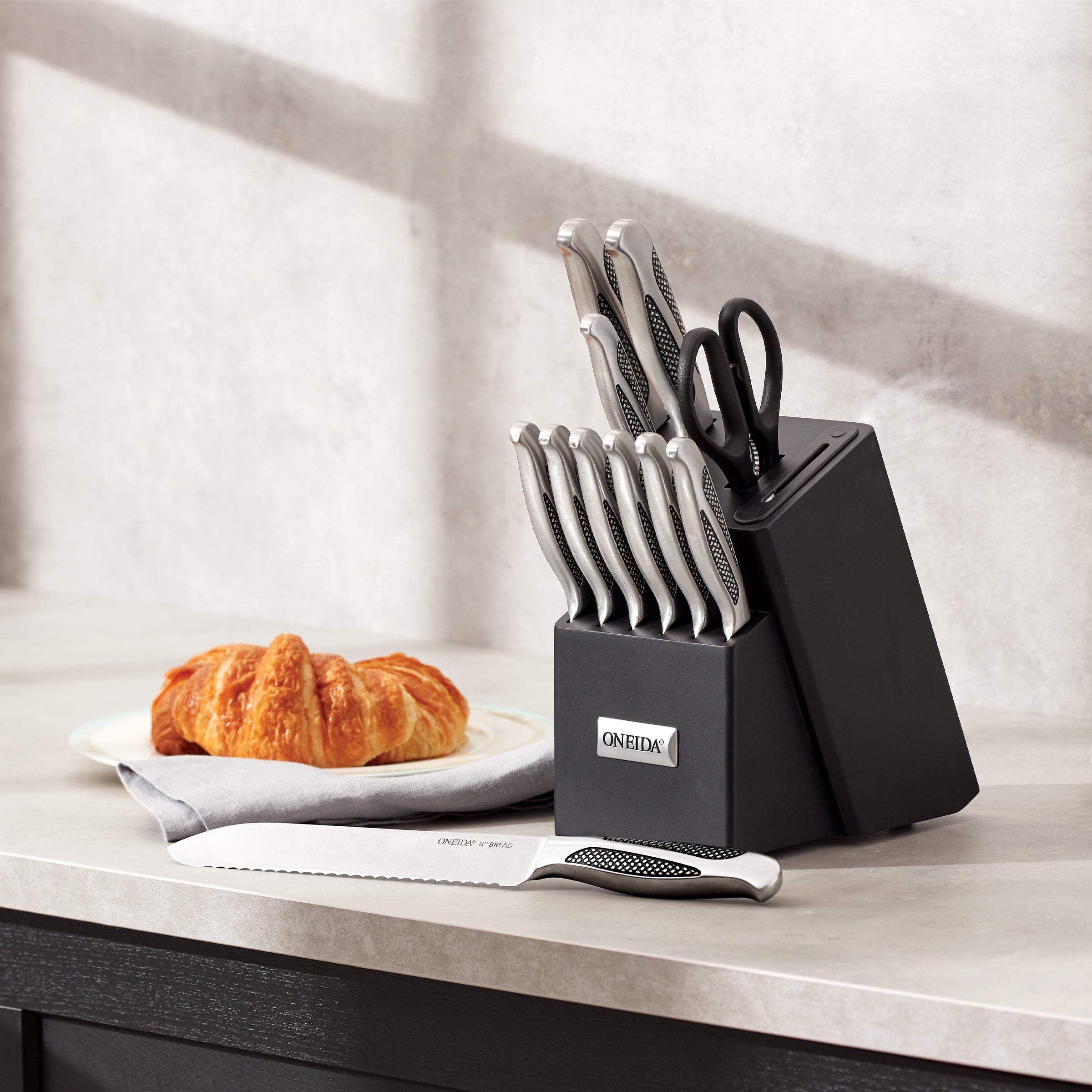 Premium 14-Piece Crosshatch Cutlery Block Set - Knife Set with Wooden Holder for Kitchen, Perfect for Home Chefs & Cooking Enthusiasts