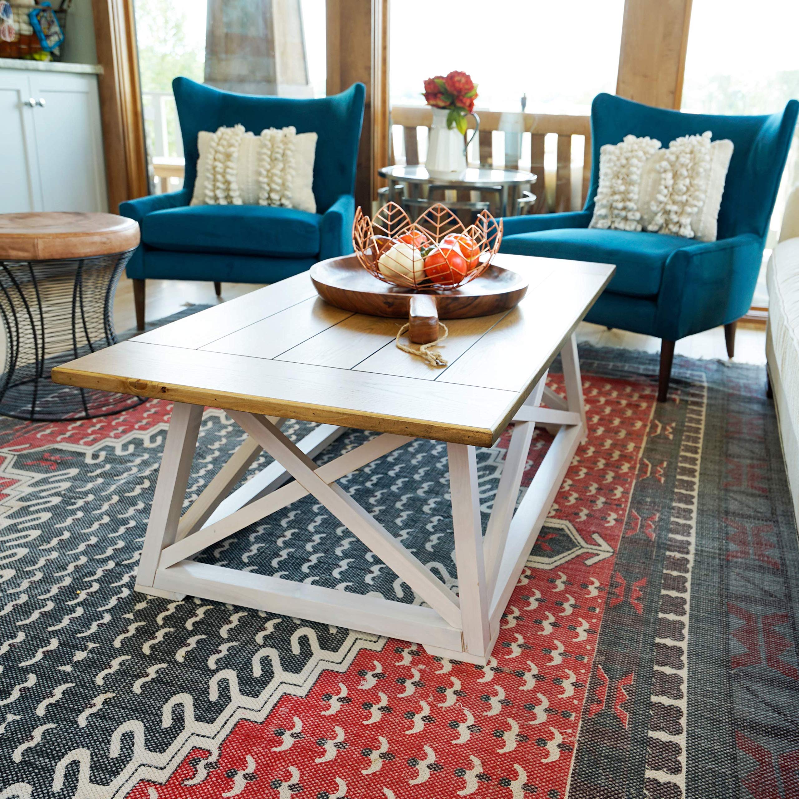 Alveare Home Fallon Coastal Coffee Table - Two-Toned Wooden Living Room Furniture for Beach House Decor & Coastal Style Interiors