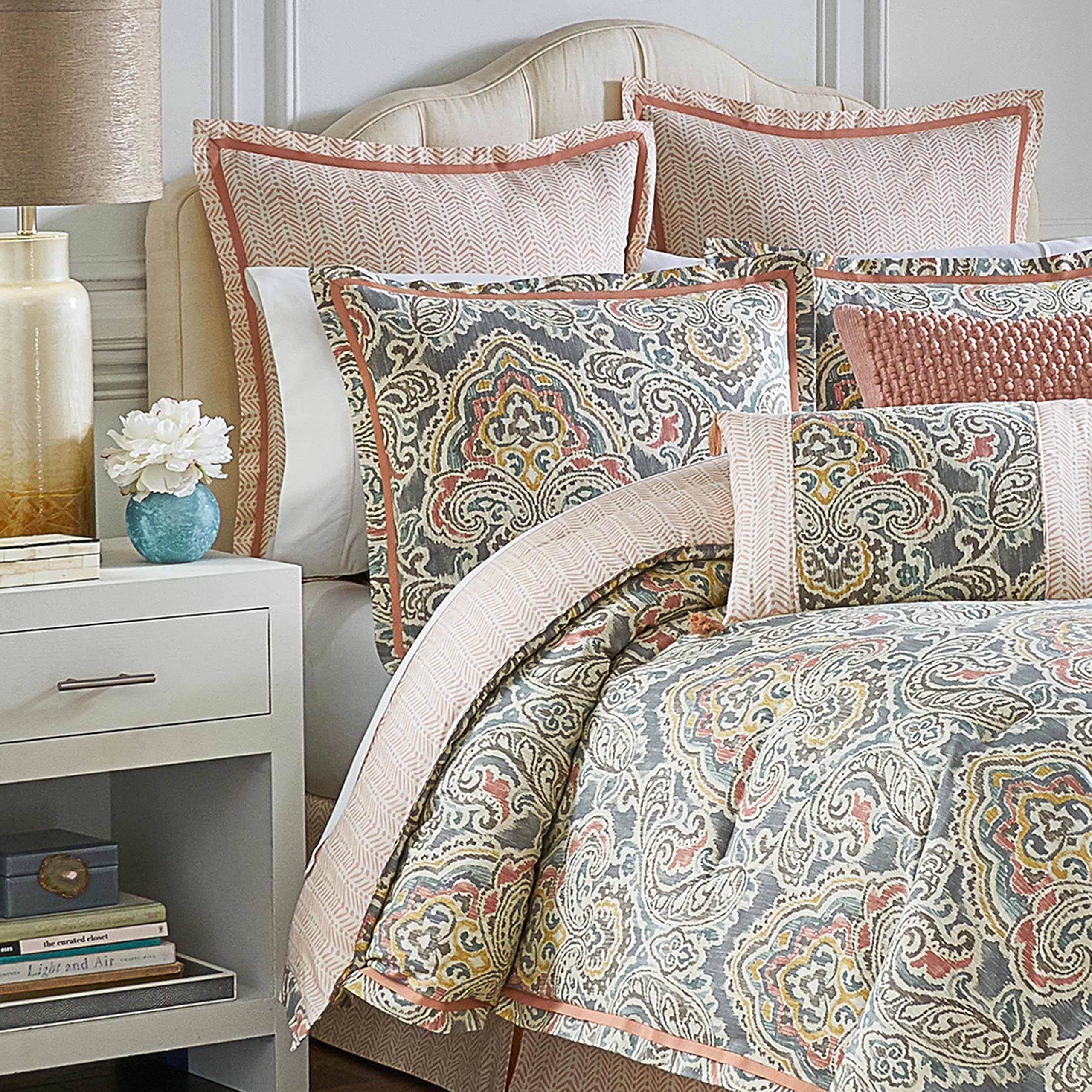 Waverly Artisanal Modern Farmhouse Damask 4-Piece Reversible Comforter Set - All Season King Size Bedding with Comforter, Bed Skirt & 2 Pillow Shams | Machine Washable Cotton Blend | Perfect for Guest Rooms, Master Bedrooms & Farmhouse Decor