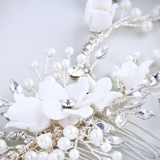 Elegant Silver Pearl & Crystal Bridal Hair Comb - Vintage Vine Wedding Hair Accessory for Brides, Bridesmaids, and Special Occasions