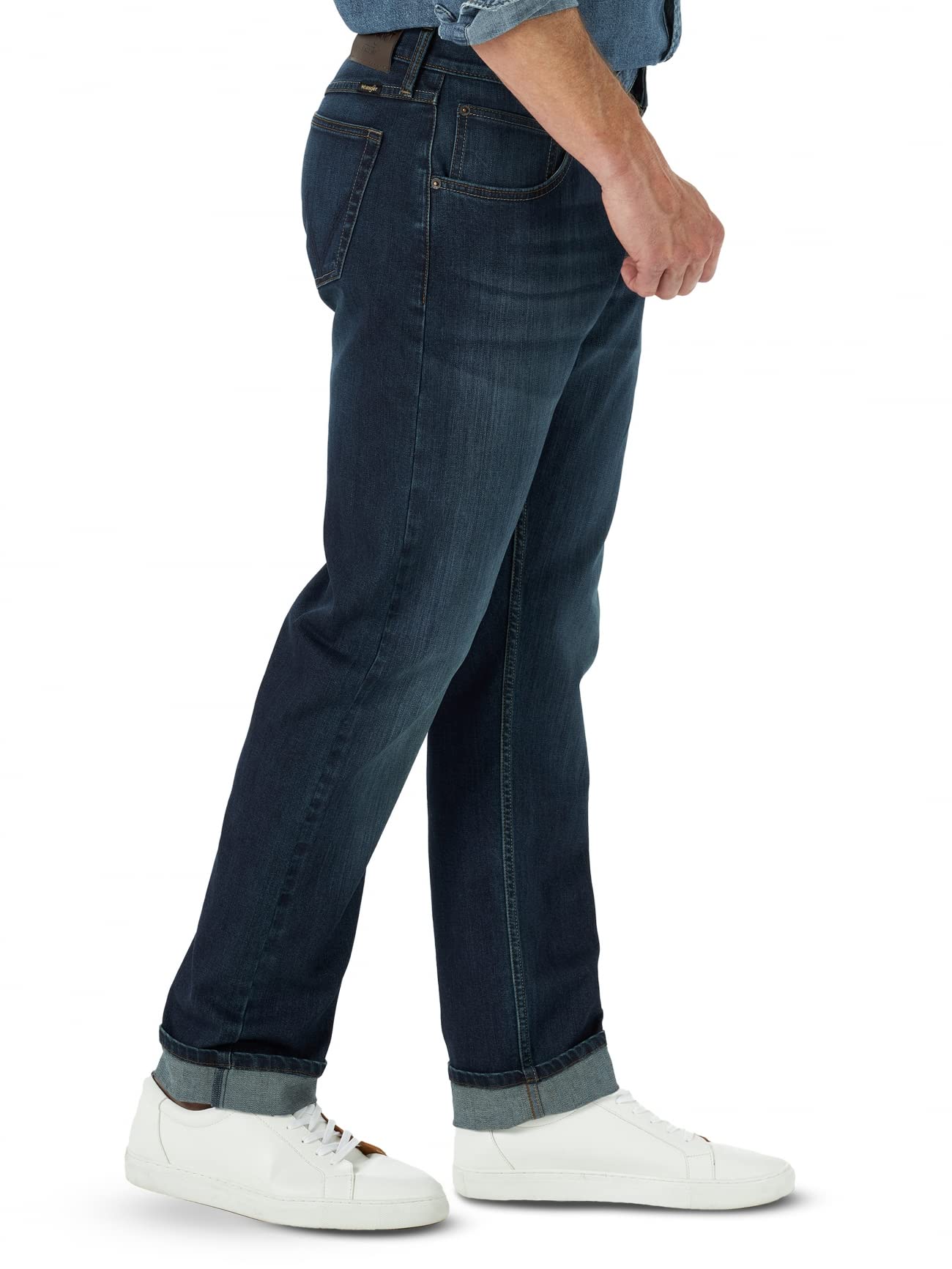 Wrangler Men's Free to Stretch Athletic Fit Jeans - Comfortable & Flexible Denim Pants for Work, Casual Wear & Outdoor Activities