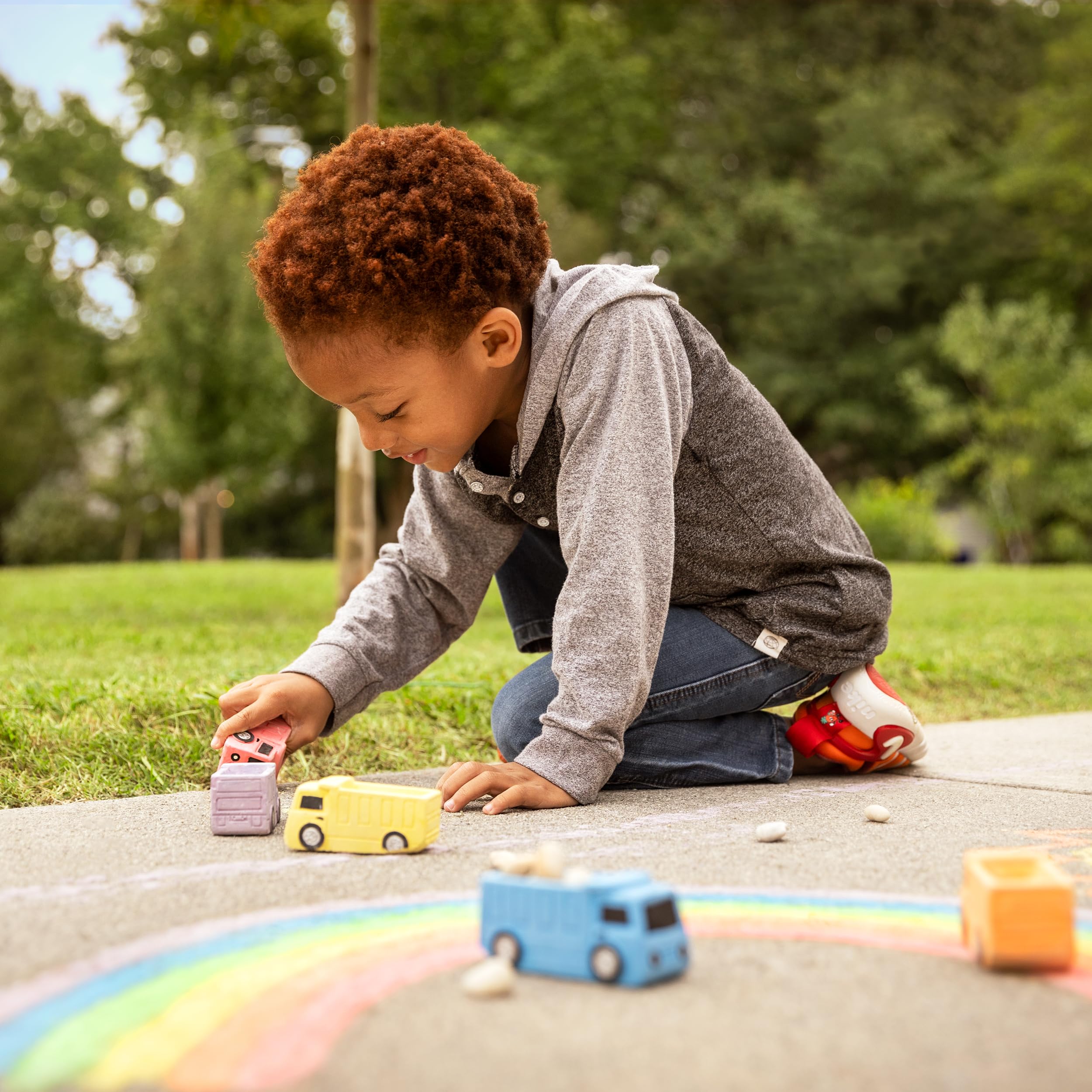 14-Piece Dump Truck Sidewalk Chalk Set for Kids | Construction-Themed Birthday Party Supplies & Favors | Individually Wrapped Toddler Toys for Outdoor Play | Perfect for Birthdays, Valentine's Day, Easter Baskets & Goodie Bags | Great for Construction Parties, Playdates & Summer Outdoor Activities