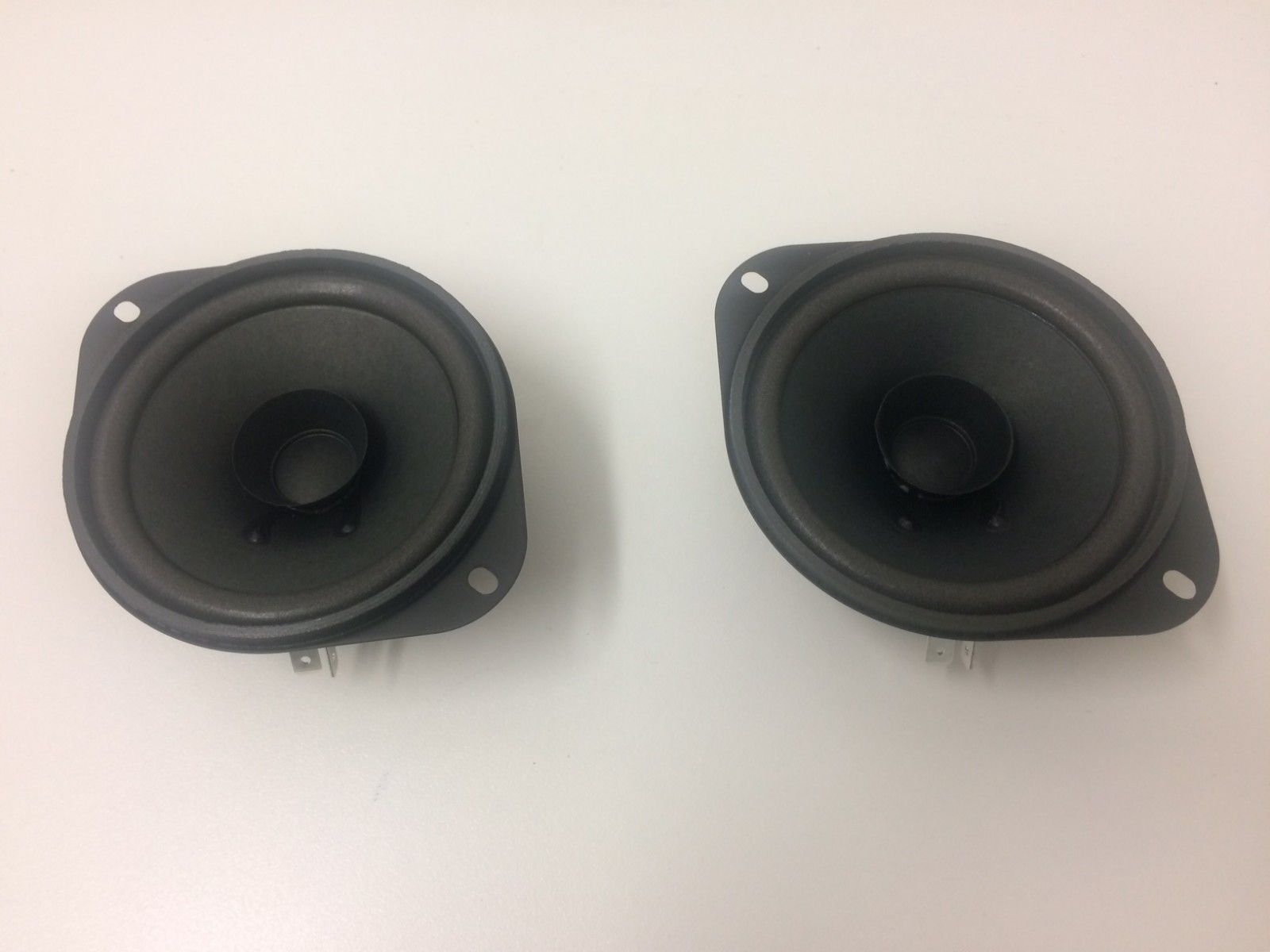 Holden YG Cruze Front Door Speaker Pair - Universal Fit Car Audio Upgrade for Enhanced Sound Quality | Perfect for DIY Car Stereo Installations & Vehicle Audio Enhancements