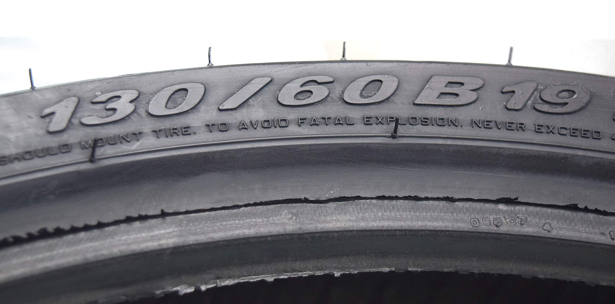 Pirelli Night Dragon Cruiser Motorcycle Tires Set - 130/60B19 Front & Rear - High-Performance Motorcycle Tires for Night Riding, Cruiser Bikes, and Long-Distance Touring