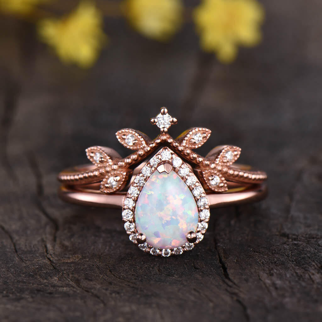 Vintage 14K/18K Gold Pear Opal Rose Gold Wedding Ring Set with Halo Leaf Band - Elegant Bridal Jewelry for Engagement, Anniversary & Special Occasions