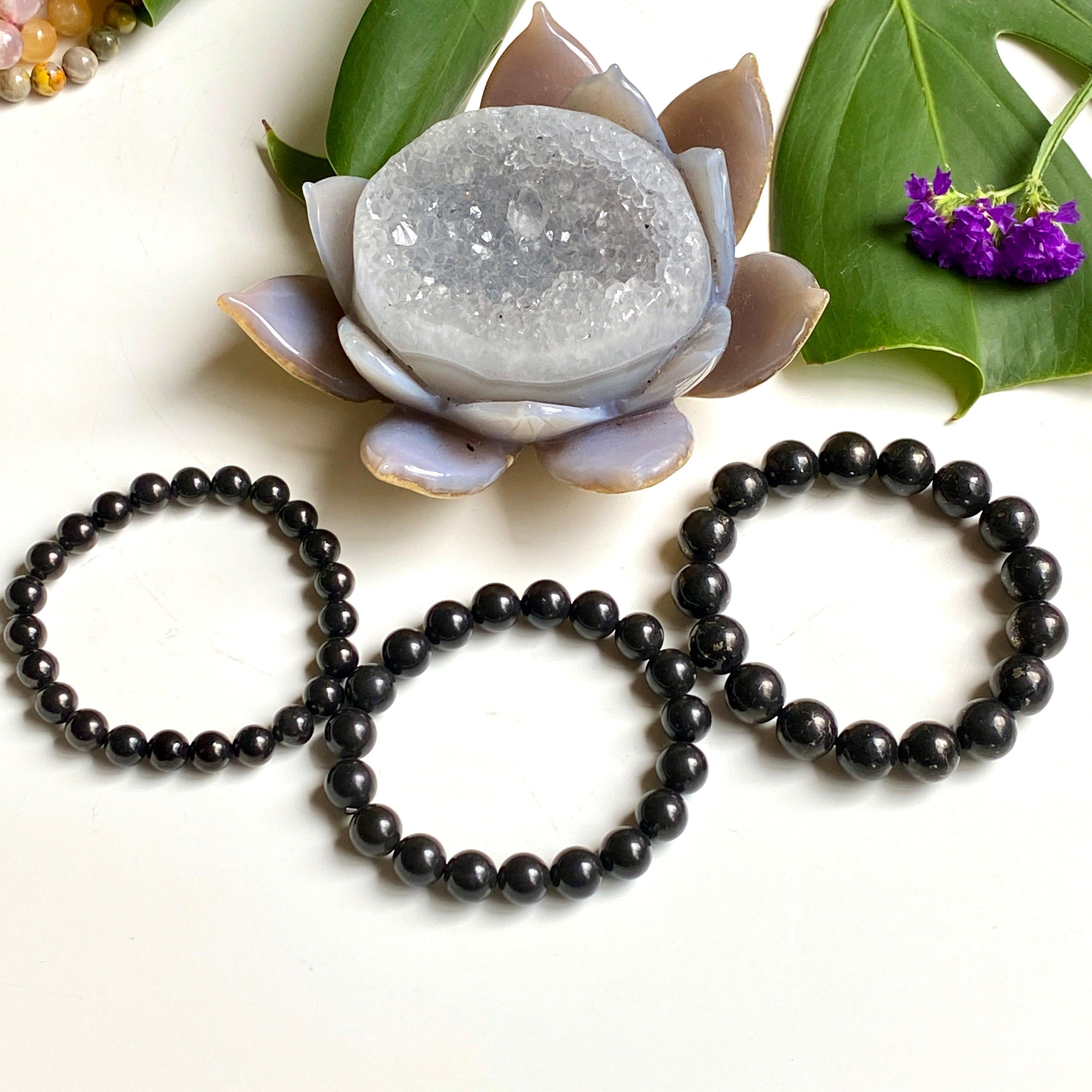 Shungite Bracelet for Men & Women - Natural EMF Protection & Healing Stone Jewelry - Perfect for Meditation, Yoga & Daily Wear