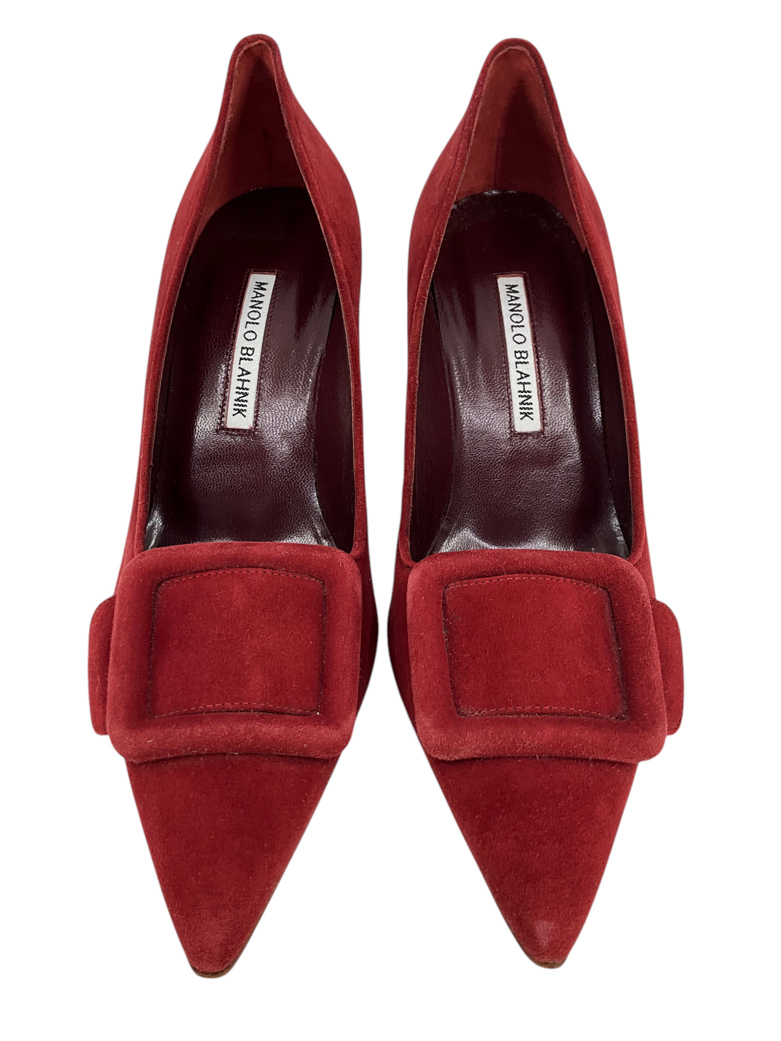Manolo Blahnik Suede Buckle Pumps Women's Size 7.5 - Elegant High Heel Dress Shoes for Wedding, Party & Office Wear