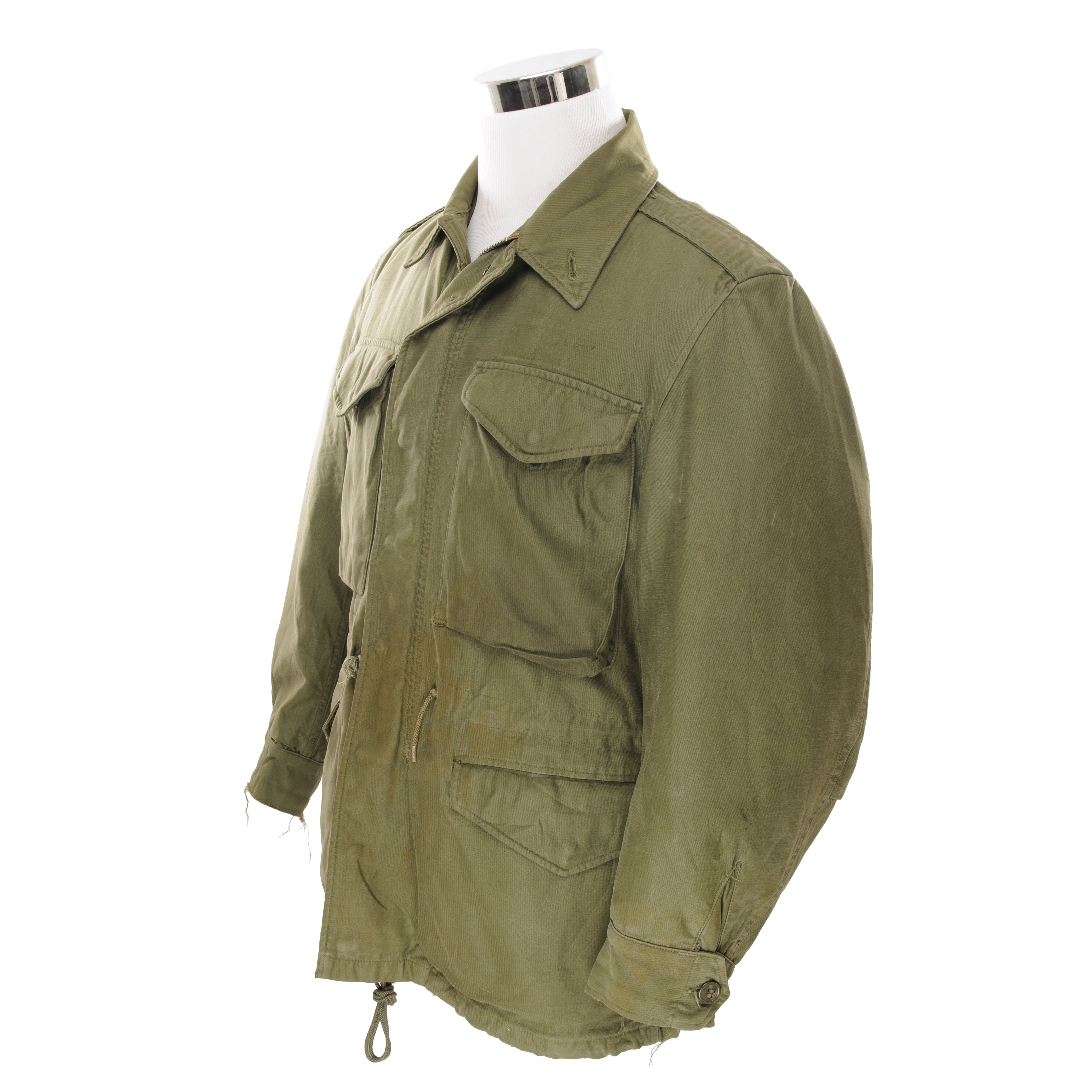 Vintage US Army M-1951 Field Jacket - Small Short Size - Authentic 1950s Vietnam War Military Surplus - Perfect for Outdoor Adventures, Reenactments & Vintage Fashion