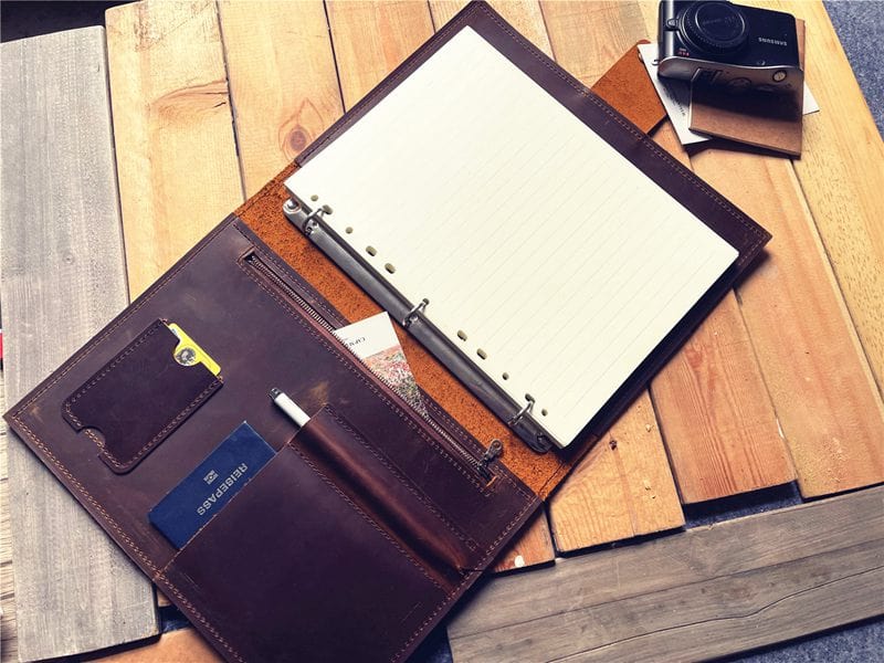 Personalized Refillable Leather Journal with Zippered Pocket - Perfect for Travel, Note-Taking & Gift Giving