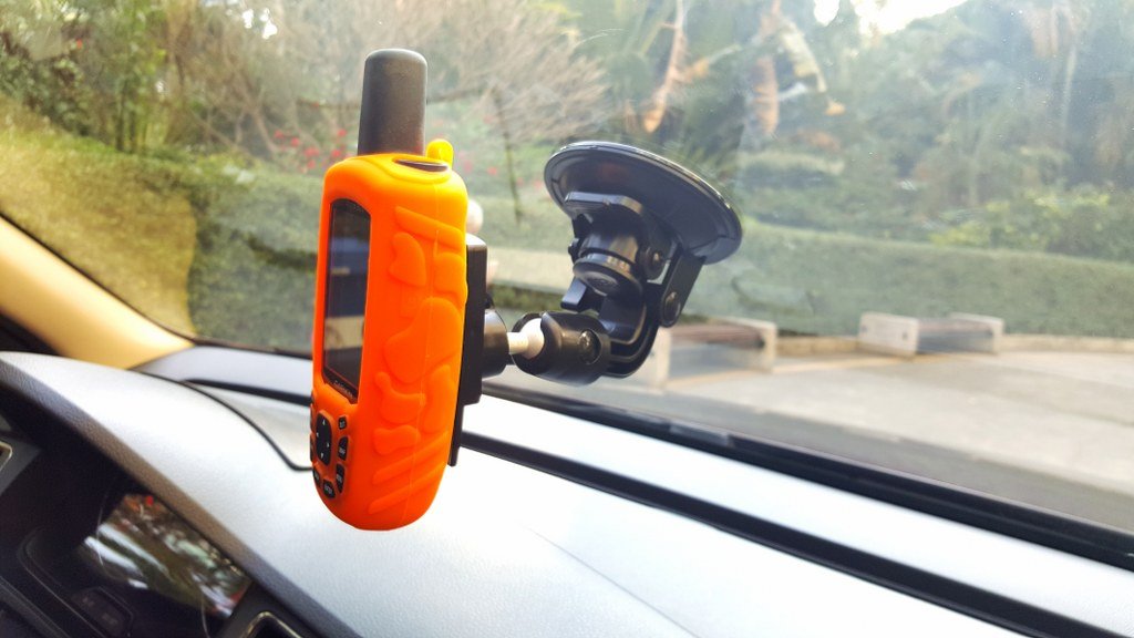 Garmin Alpha & Astro GPS Dog Tracking Collar Suction Cup Mount - Secure Car Windshield Holder for Hands-Free Navigation During Hunting & Outdoor Adventures