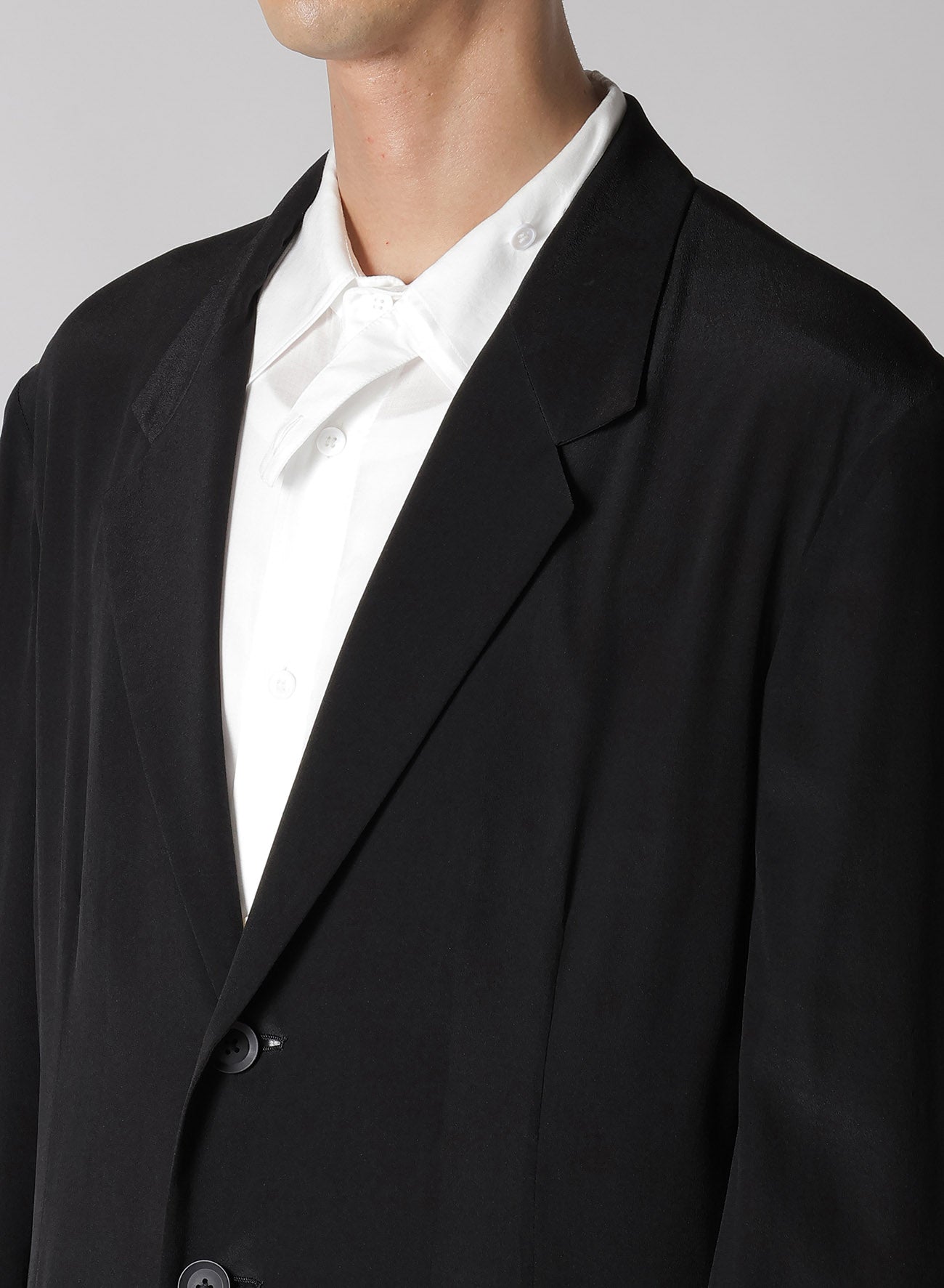 12M Silk Decine Hem Button Detail Jacket for Women - Elegant & Stylish Outerwear for Parties, Weddings & Special Occasions
