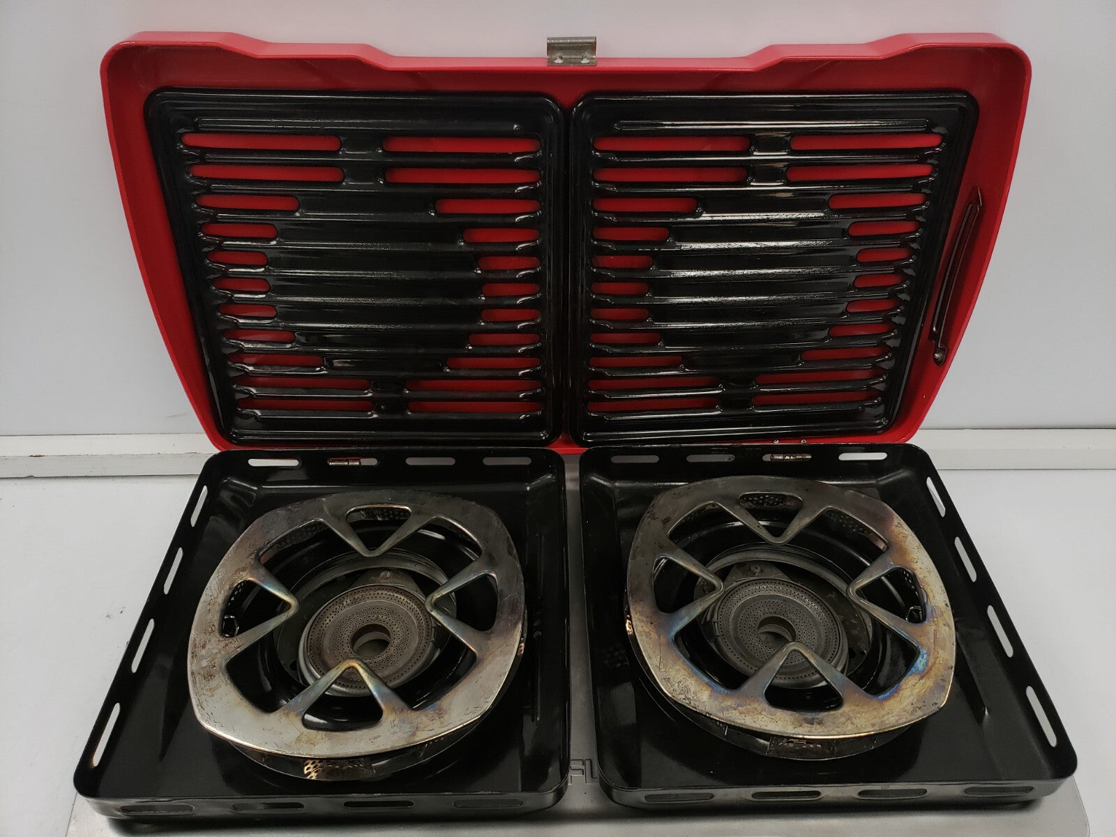 Coleman 5497 Series Hyper Flame Triton Camping Stove - Portable Gas Stove for Outdoor Cooking, Hiking & Backpacking | Perfect for Camping Trips, Picnics & Emergency Preparedness