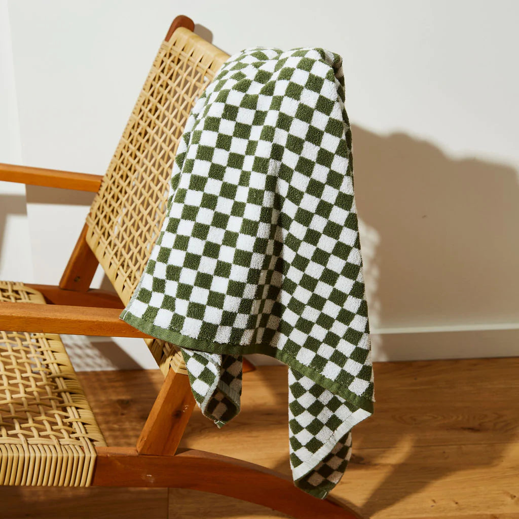 Premium Olive Green Check Bath Towel - Soft, Absorbent & Quick-Drying - Perfect for Spa, Beach & Luxury Bathroom Decor