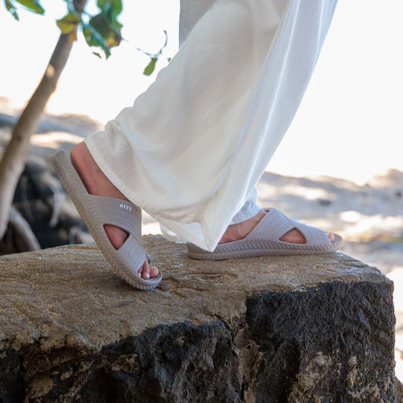 Women's Waterproof Slide Sandals - Comfortable & Lightweight Beach Shoes for Pool, Shower, and Outdoor Activities