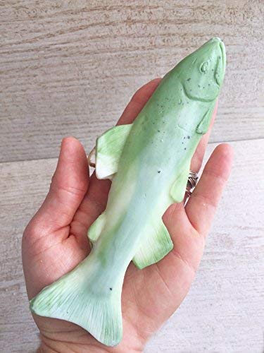 Natural Green Trout Soap on a Rope for Men & Kids - Handmade with Eucalyptus & Peppermint Essential Oils - Perfect for Camping, Outdoor Adventures & Unique Gifts (1-Pack)