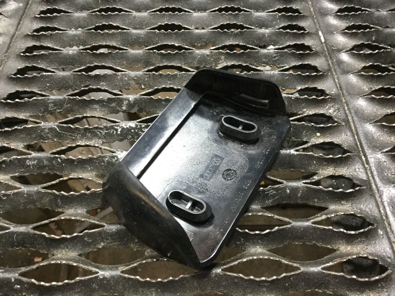 05-08 Audi A4 Brake Pedal Cover - OEM Replacement Part - Perfect for Car Upgrades & DIY Installations