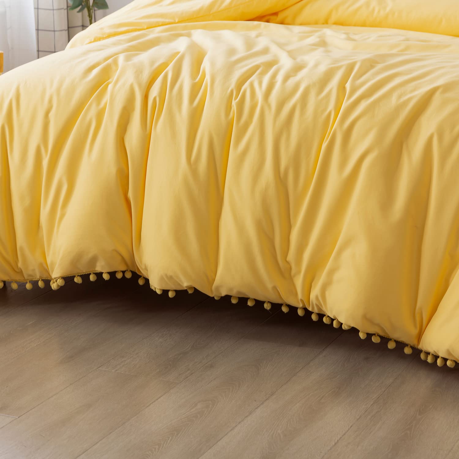 TanNicoor Pom Fringe Duvet Cover Set - 2 Piece Ultra Soft Washed Cotton Bedding Set with Zipper Closure, Modern Style Comforter Cover for Twin Bed (Yellow) - Perfect for Boho Chic Bedrooms, Guest Rooms & Cozy Home Decor