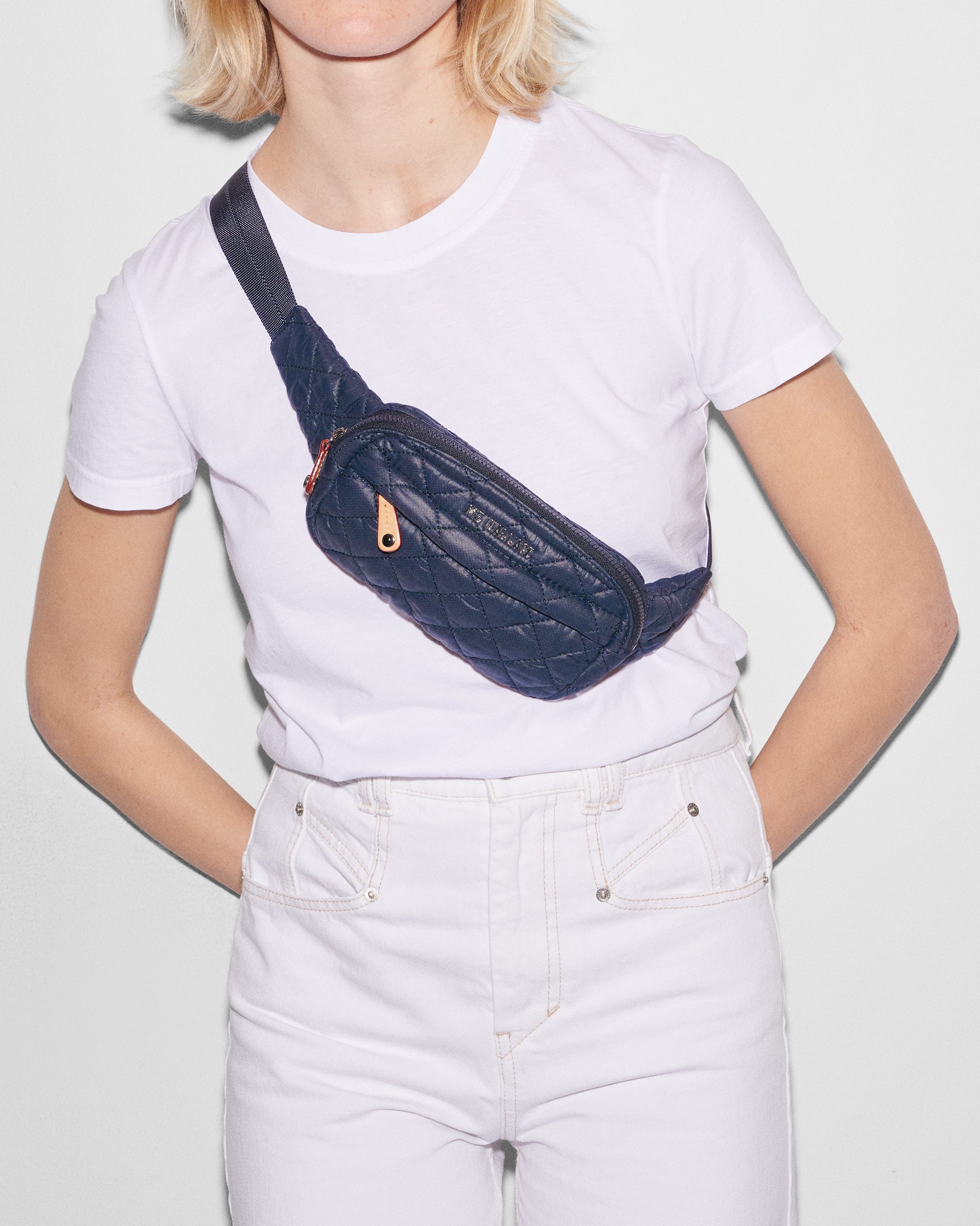 Dawn Metro Belt Bag - Stylish & Functional Waist Pack for Travel, Hiking, Running & Everyday Use - Hands-Free Crossbody Fanny Pack for Men & Women