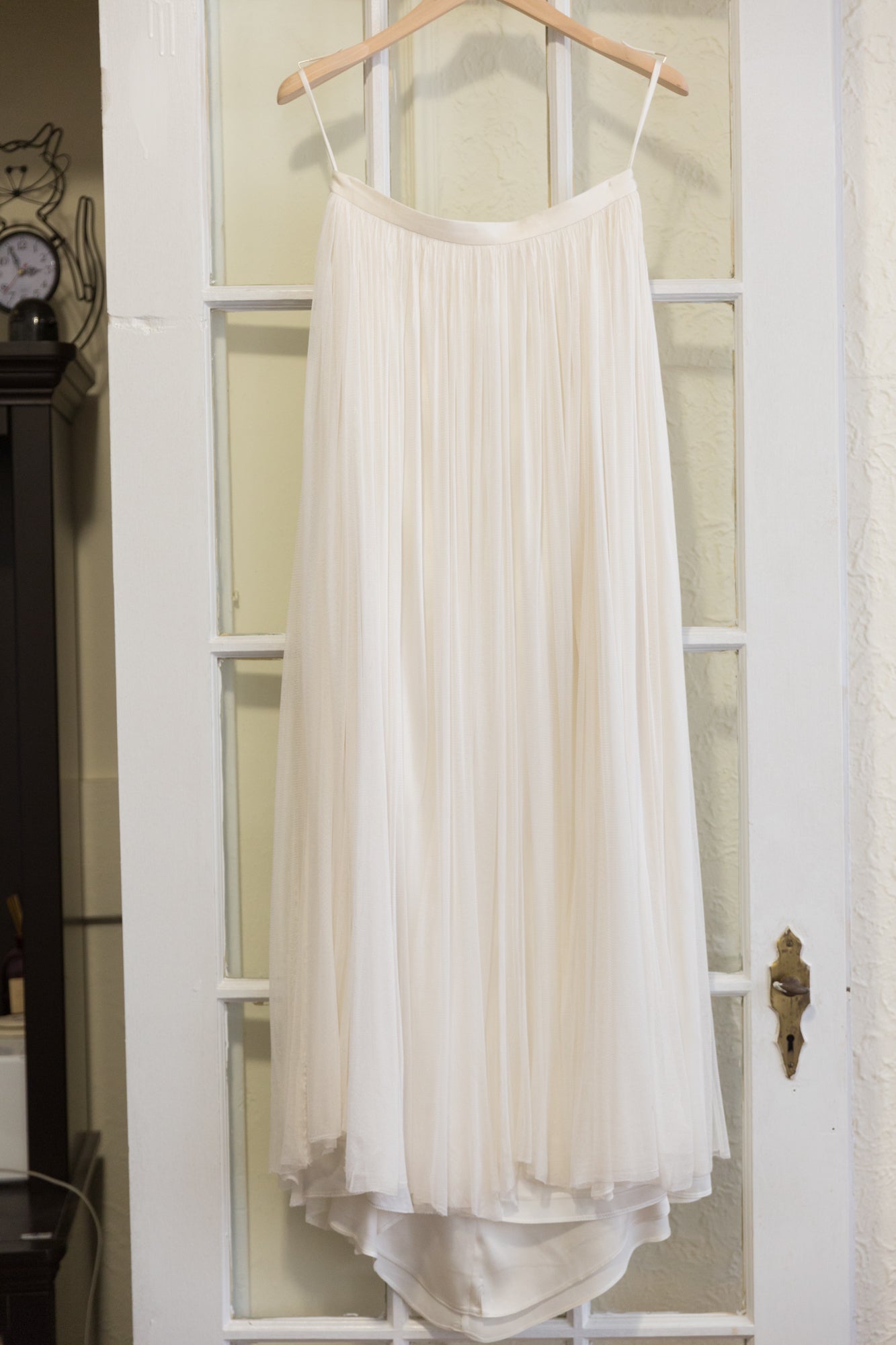 Catherine Deane Anika Skirt - Women's Flowy Midi Skirt with Side Slit, Elegant & Comfortable for Casual, Office & Party Wear