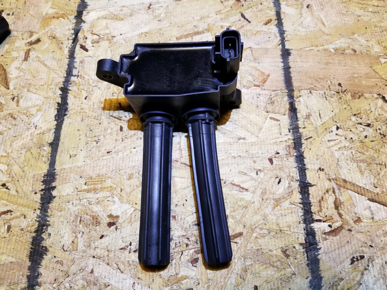 2005-2010 Jeep Grand Cherokee OEM Ignition Coil 56029129AB - Compatible with WK Models, Perfect for Engine Performance & Tune-Up Maintenance