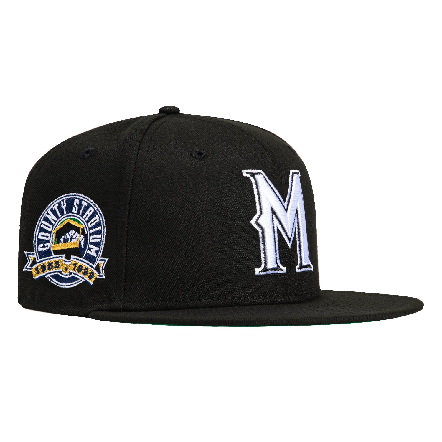 New Era 59Fifty Milwaukee Brewers County Stadium Patch Baseball Cap - Black | Official MLB Licensed Hat for Baseball Fans & Sports Enthusiasts